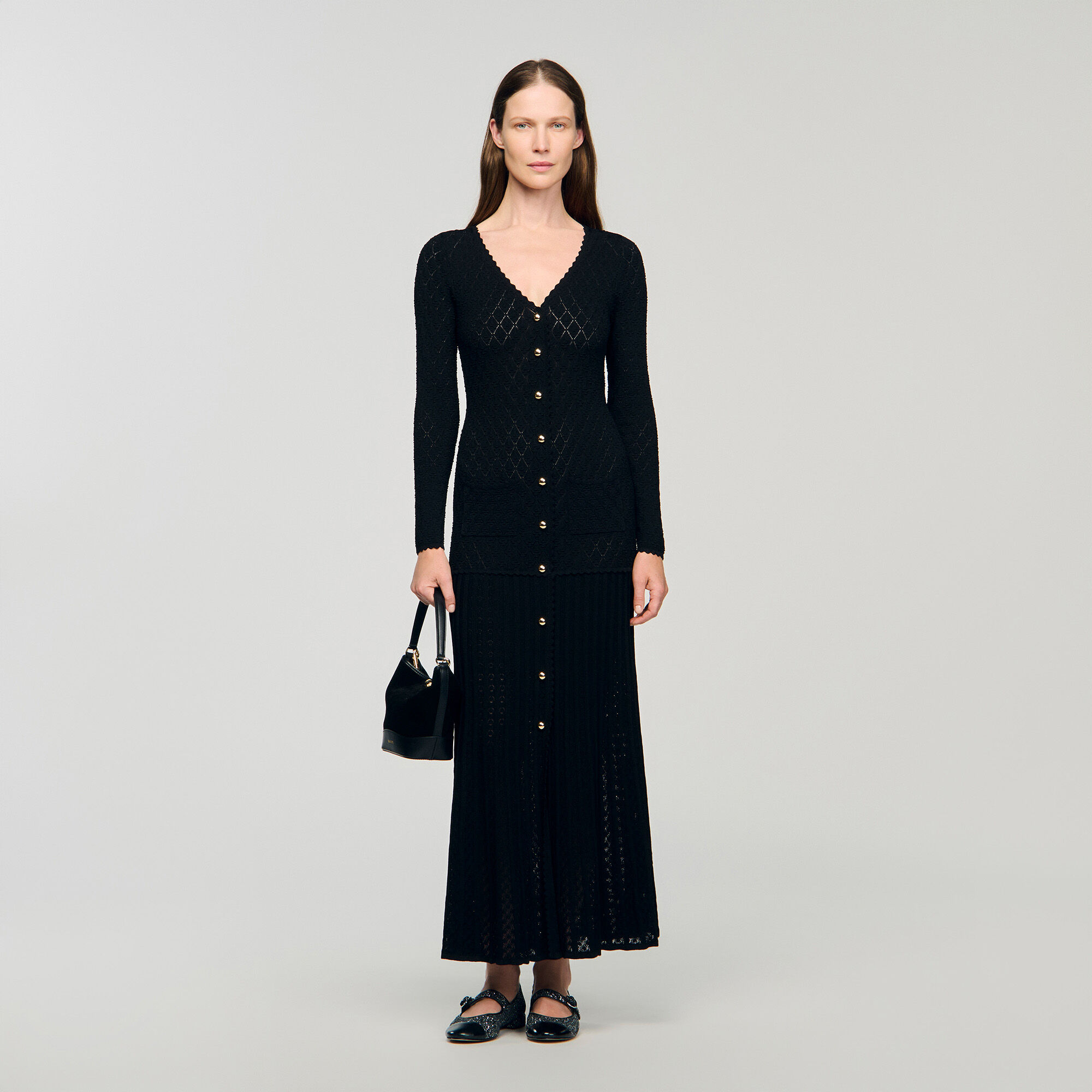 Sandro - ❤️Sandro2020秋新作　新品　黒ニットセーター　綺麗上品 ニットウェア｜札幌のセレクトショップ ガルダローバミラノ公式