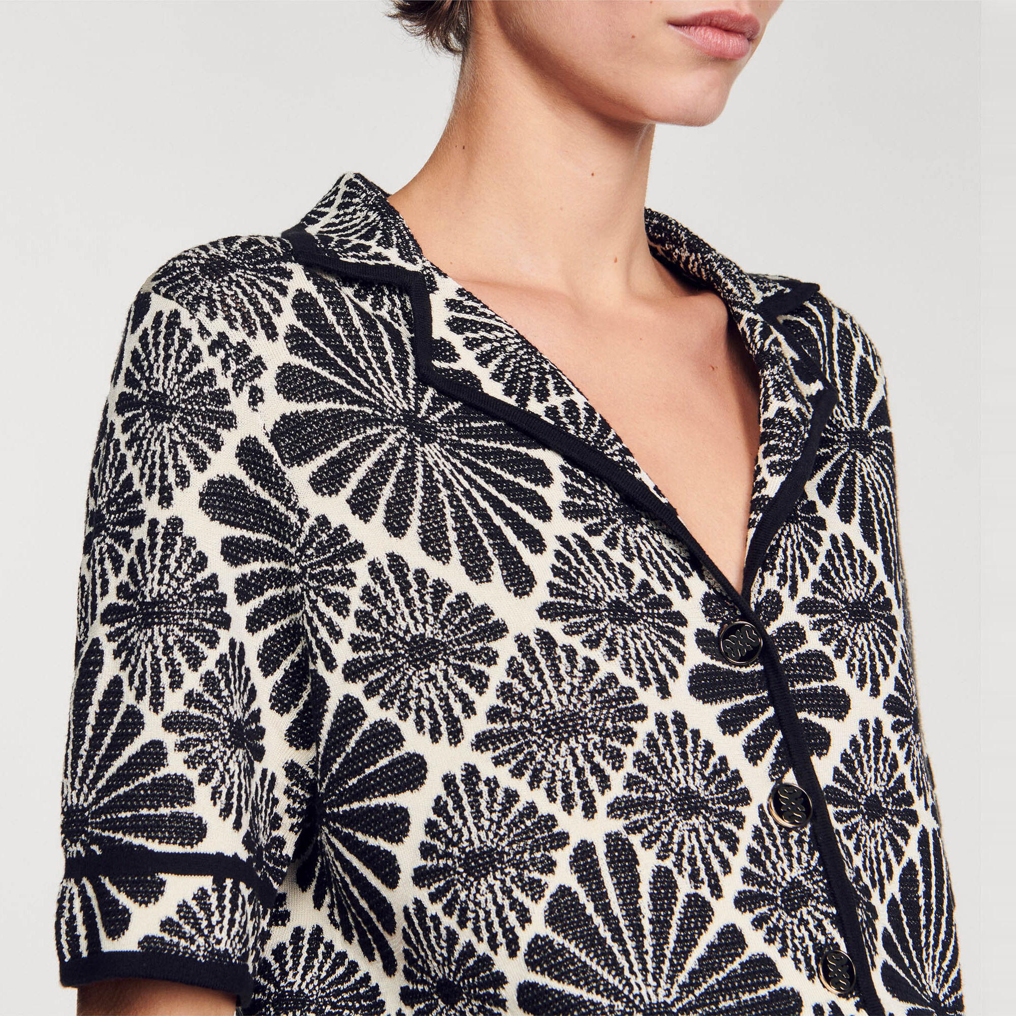 Floral jacquard cardigan