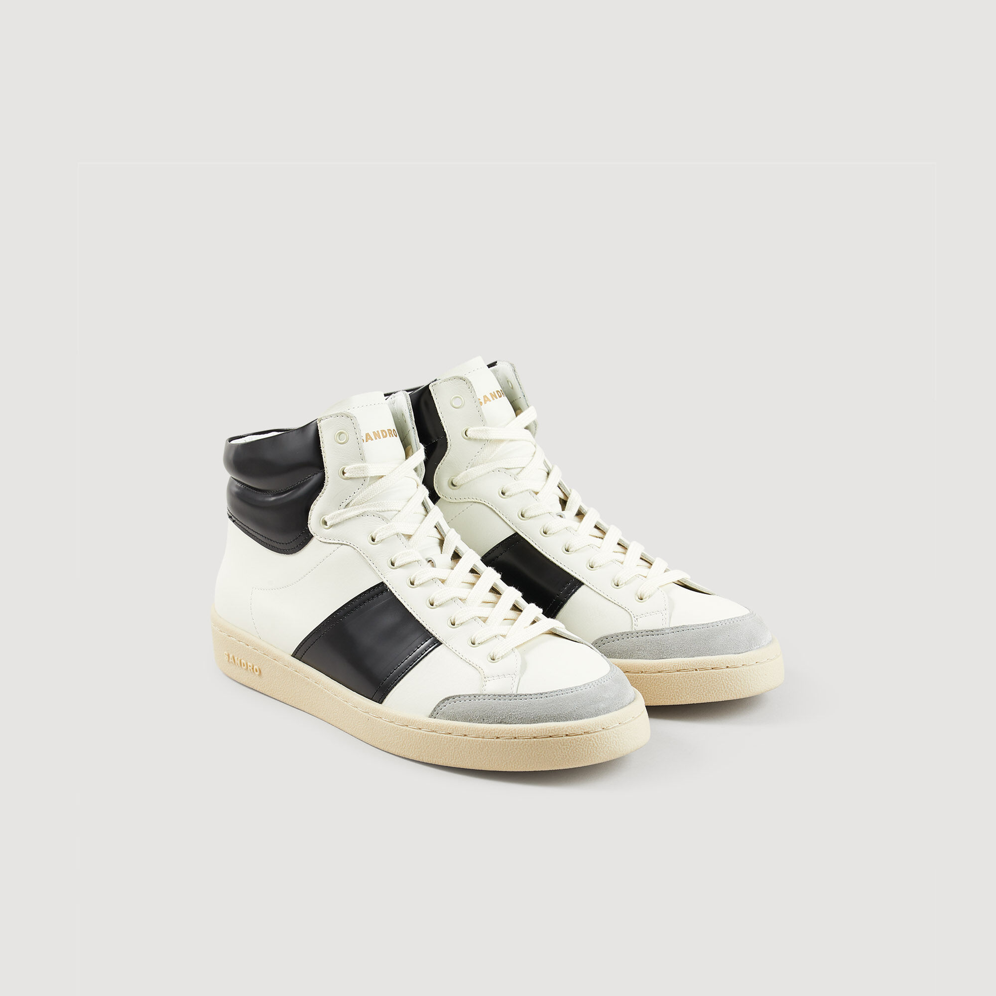 Mid-top trainers