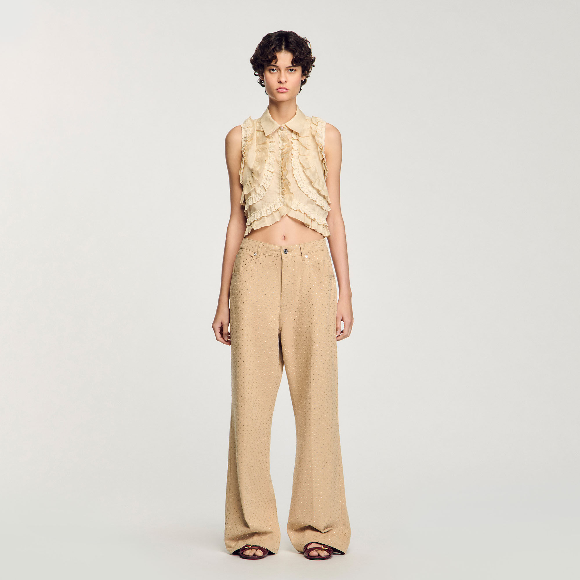 Ruffled cropped shirt
