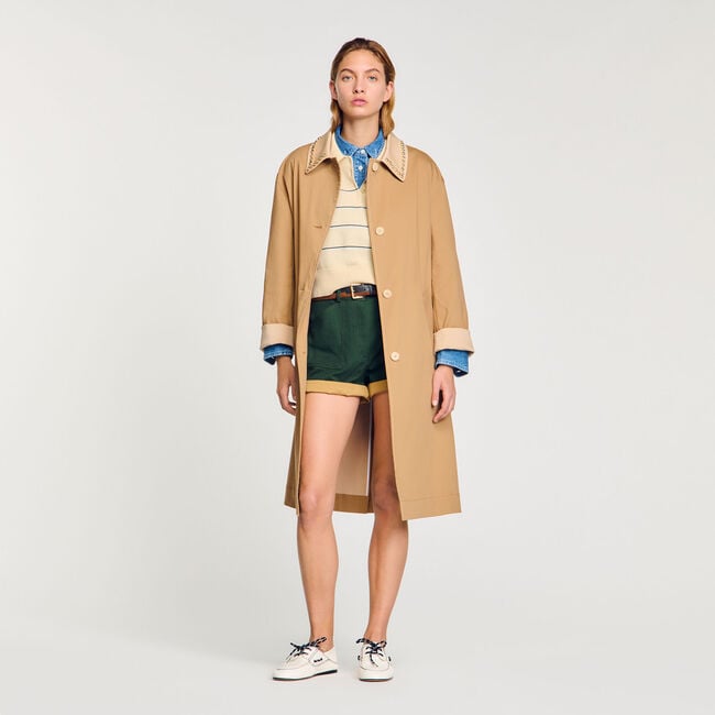 Trench coat with rhinestone collar