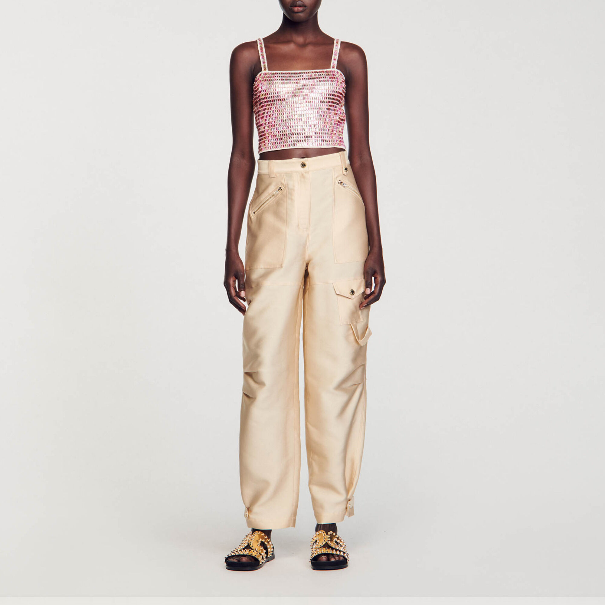 Short crop top with beads