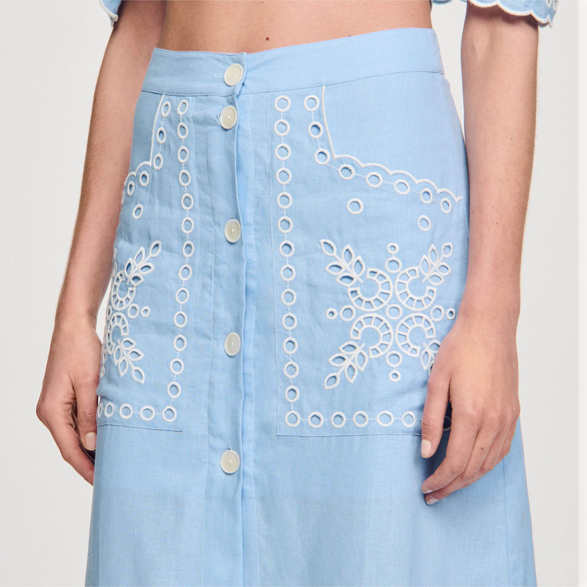 Embroidered maxi skirt