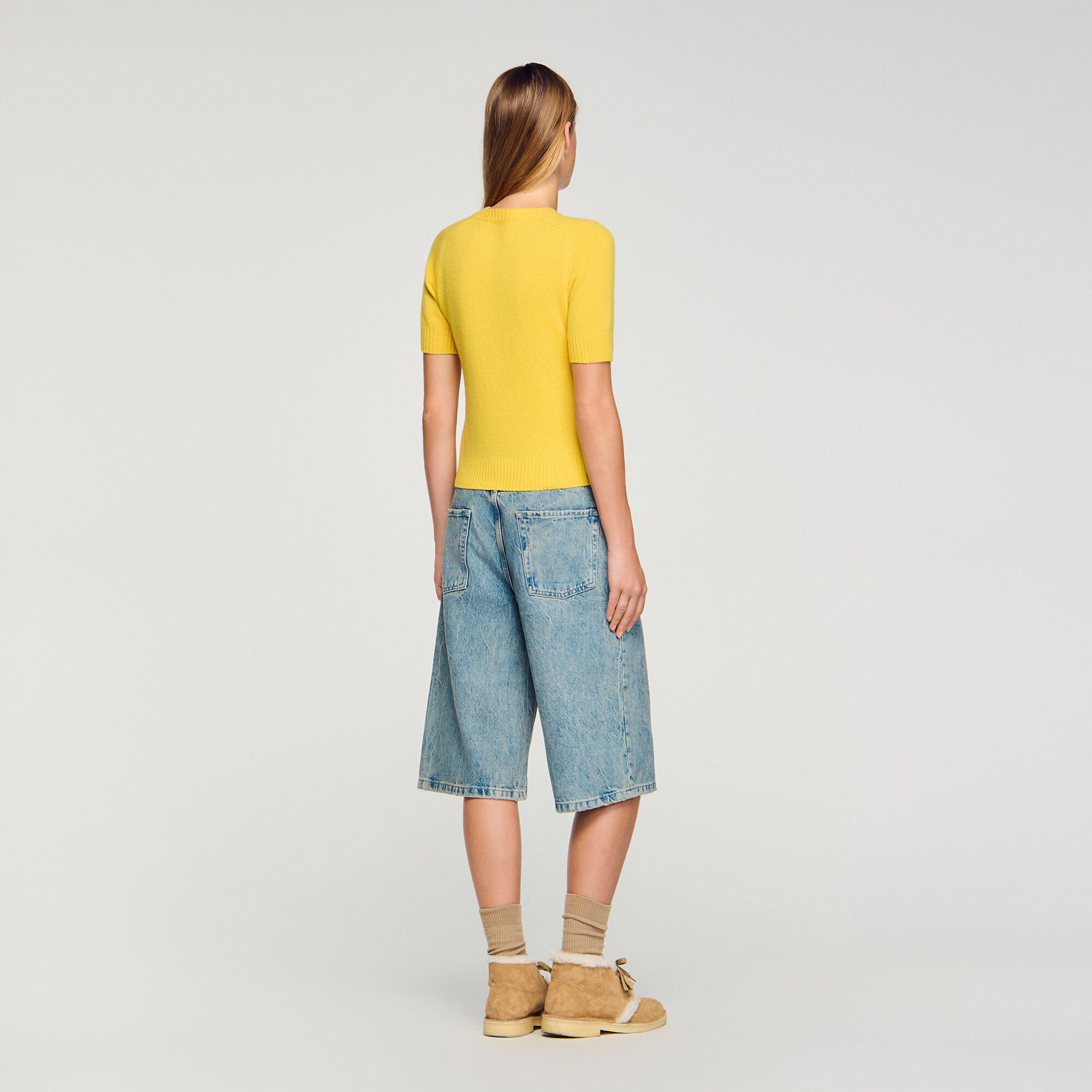 Short-sleeve jumper