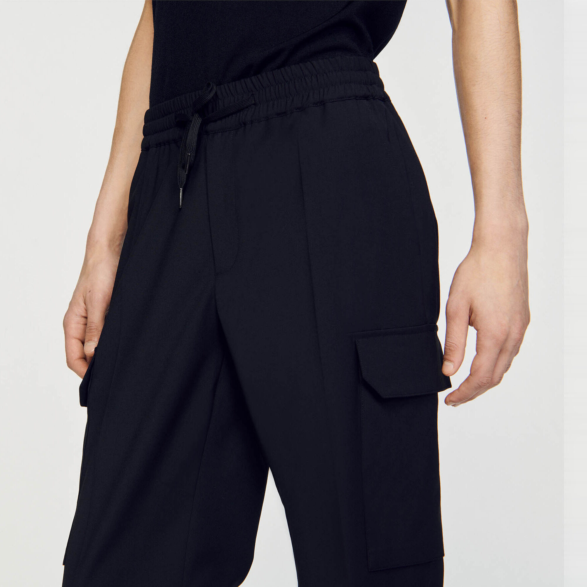 Elasticated cargo trousers - Men | Sandro