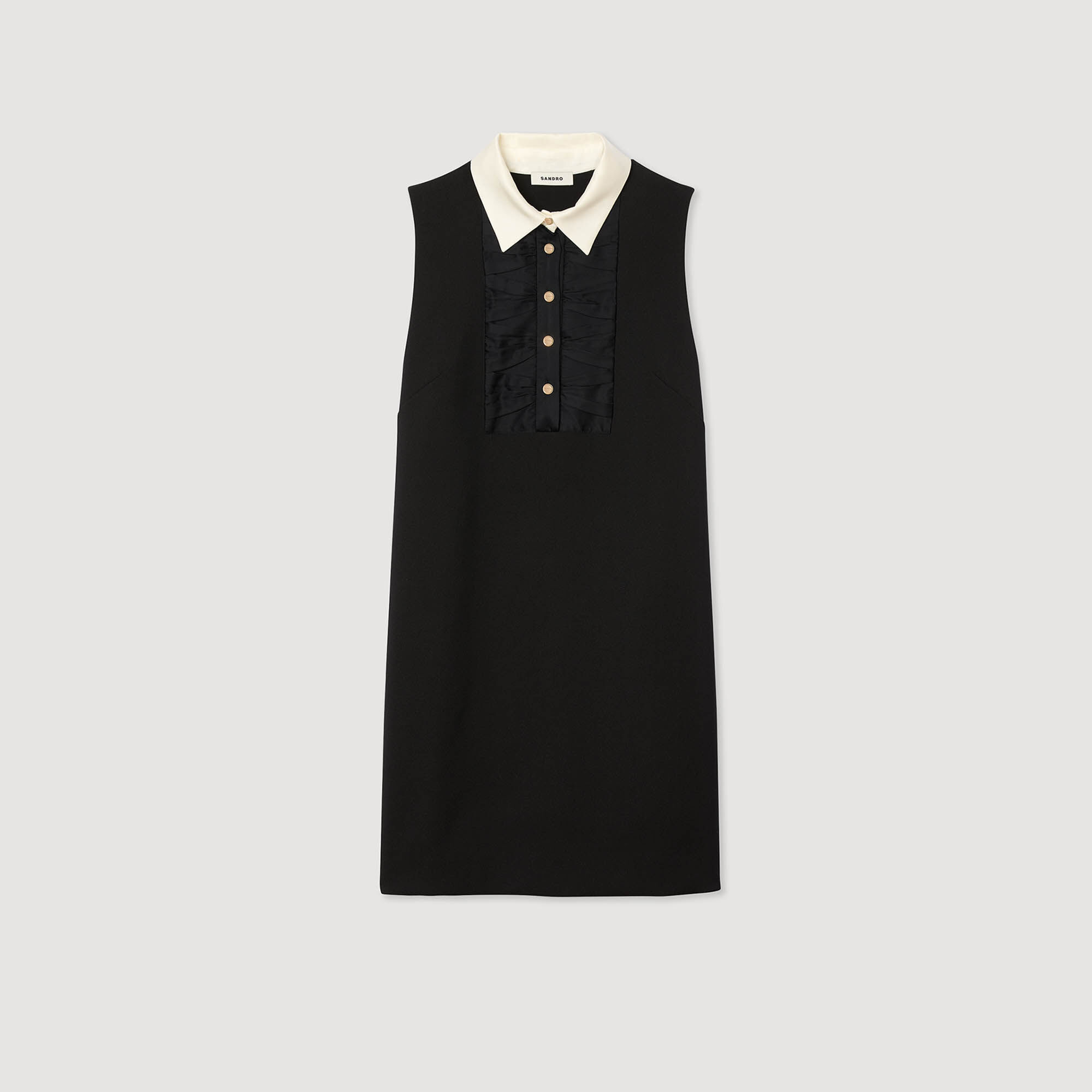 Short dress with contrast collar