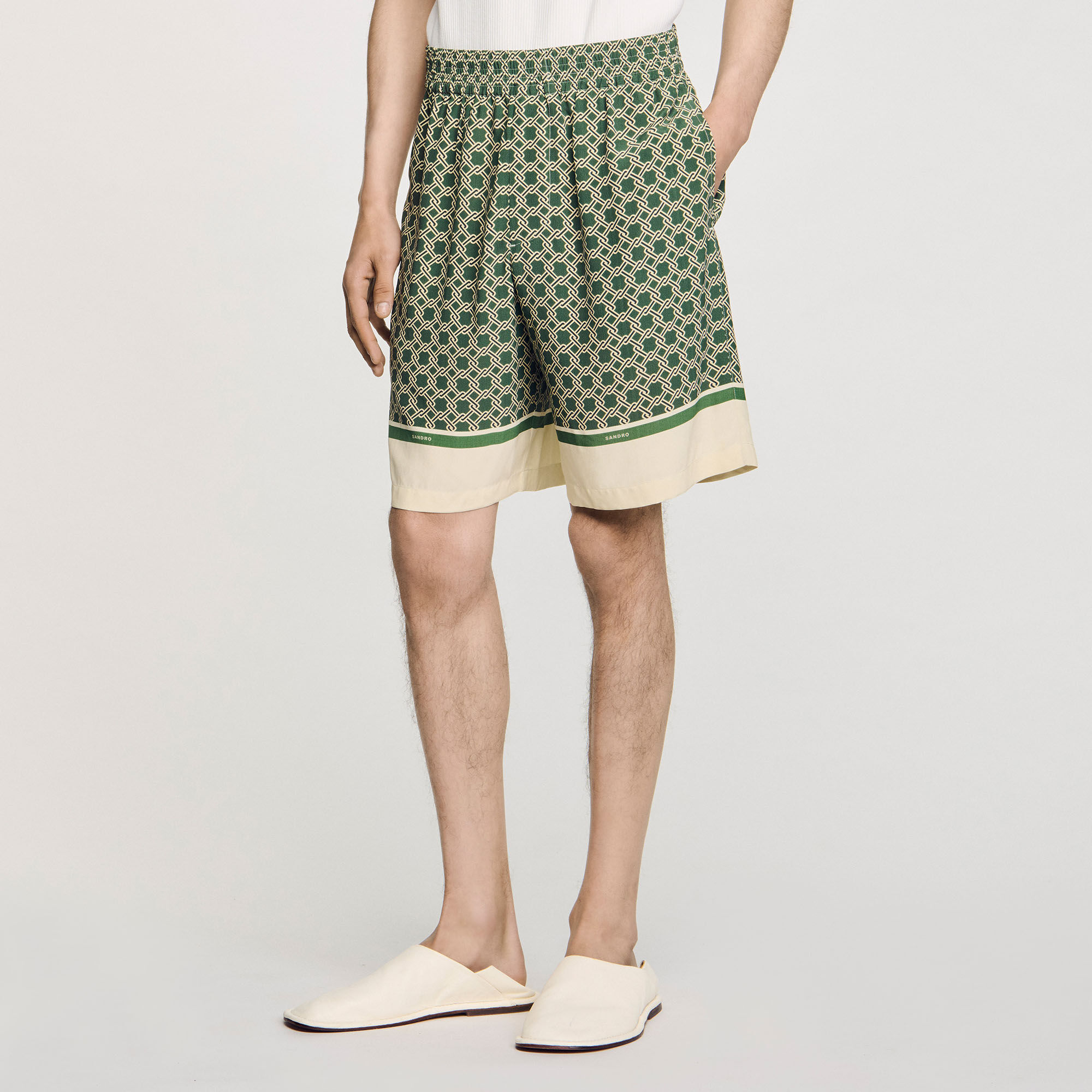 Patterned floaty Bermuda shorts