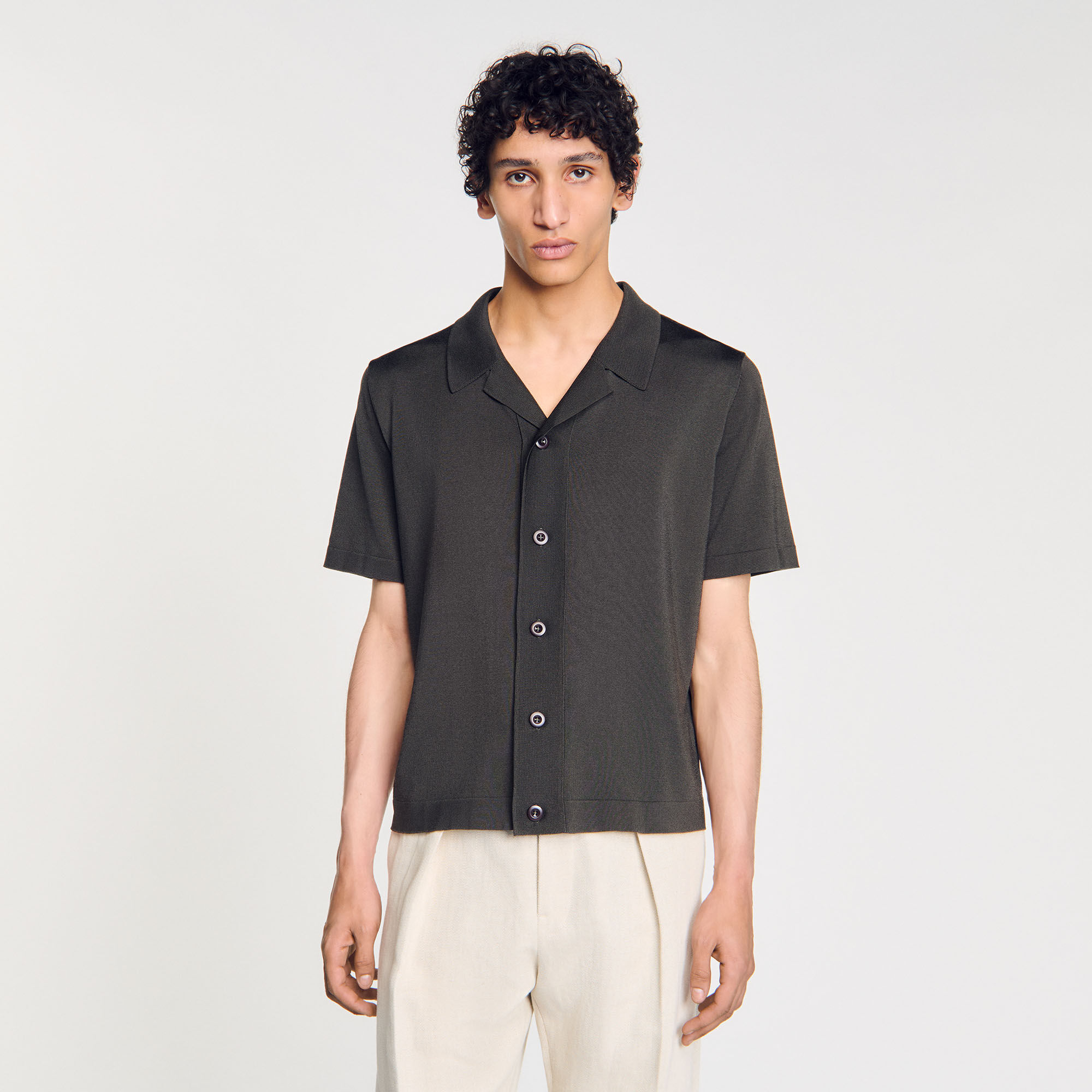 Short-sleeved shirt