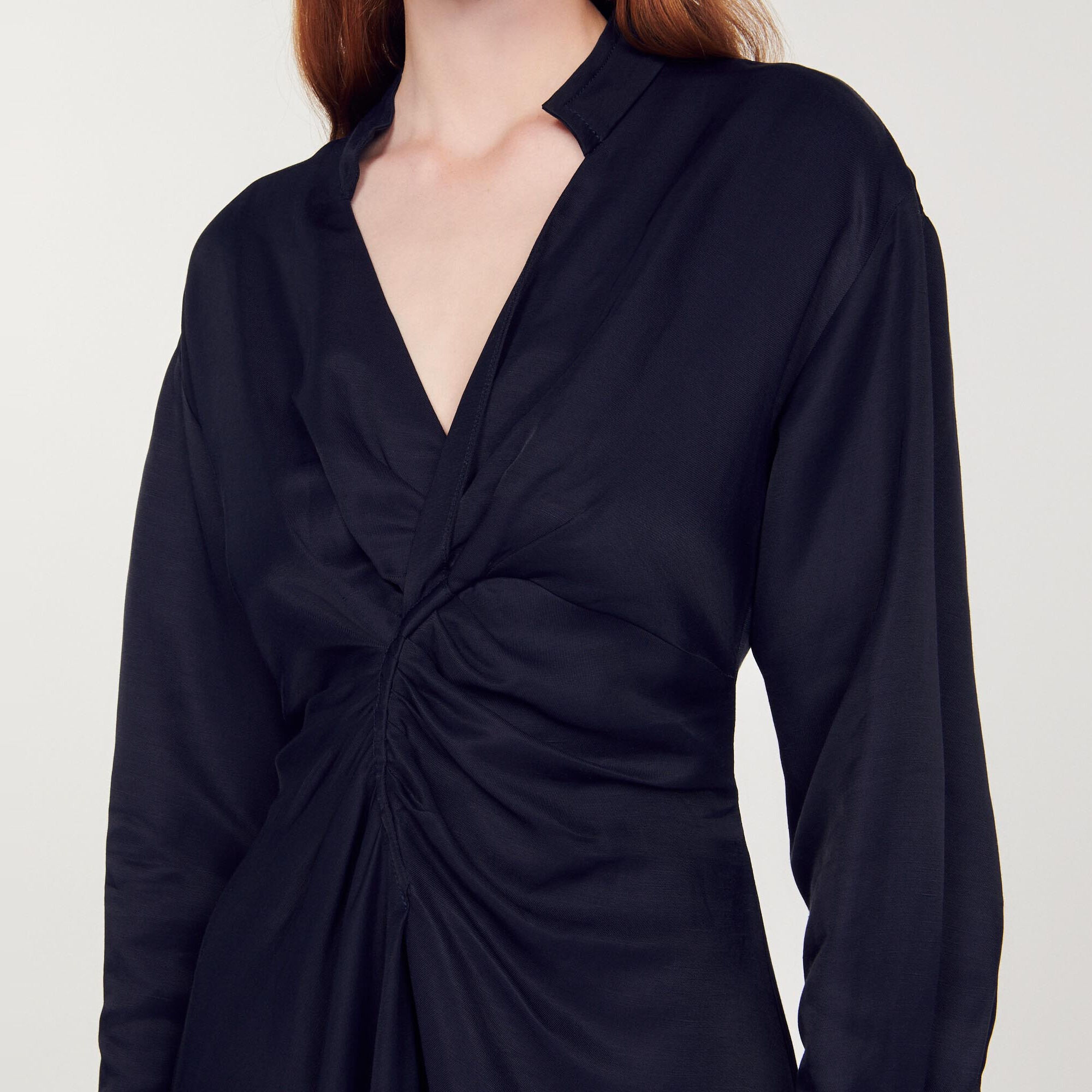 Long-sleeved short dress