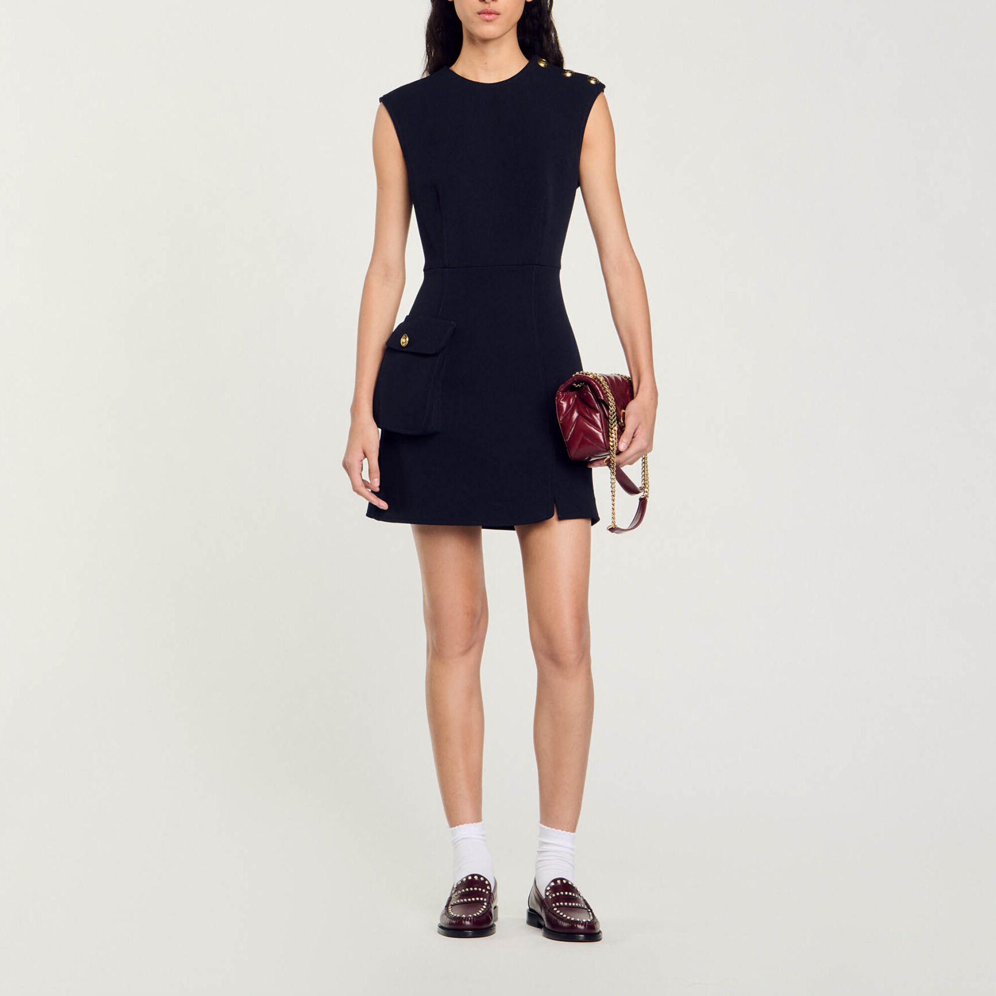 Short dress with buttons