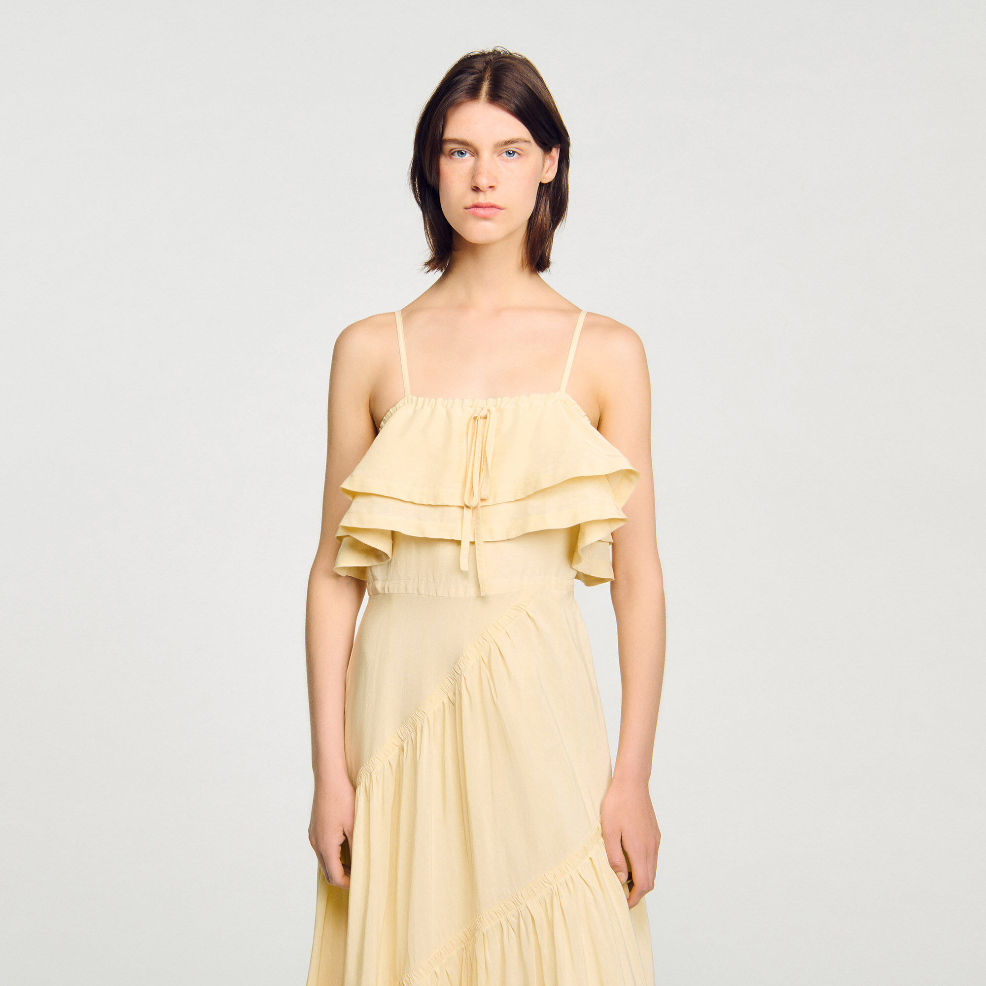 フランス発 Sandro 夏のお出かけ!セレカジ フリル マキシ ドレス Ruffled maxi dress white / beige For Women | Sandro Paris