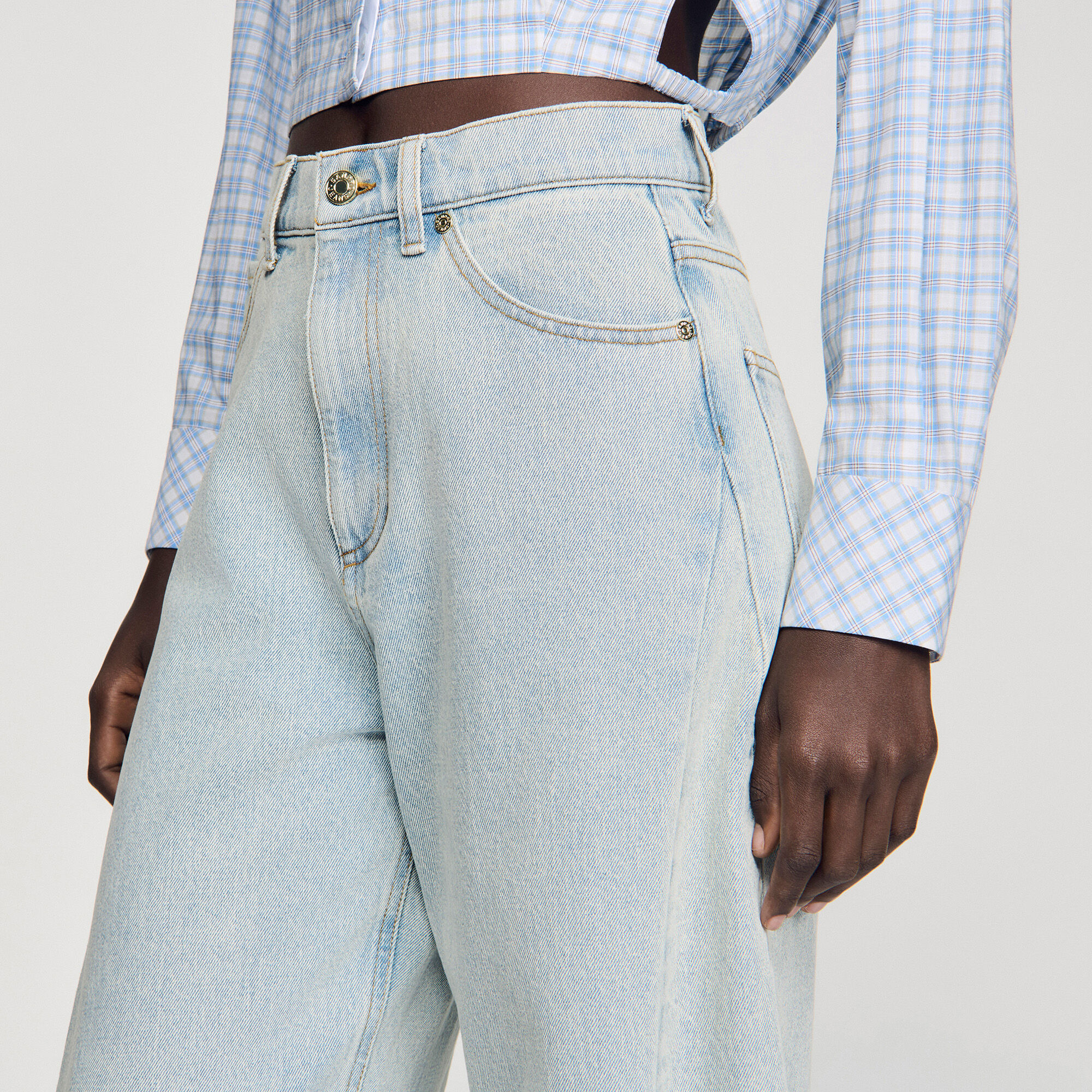 Faded barrel cotton jeans
