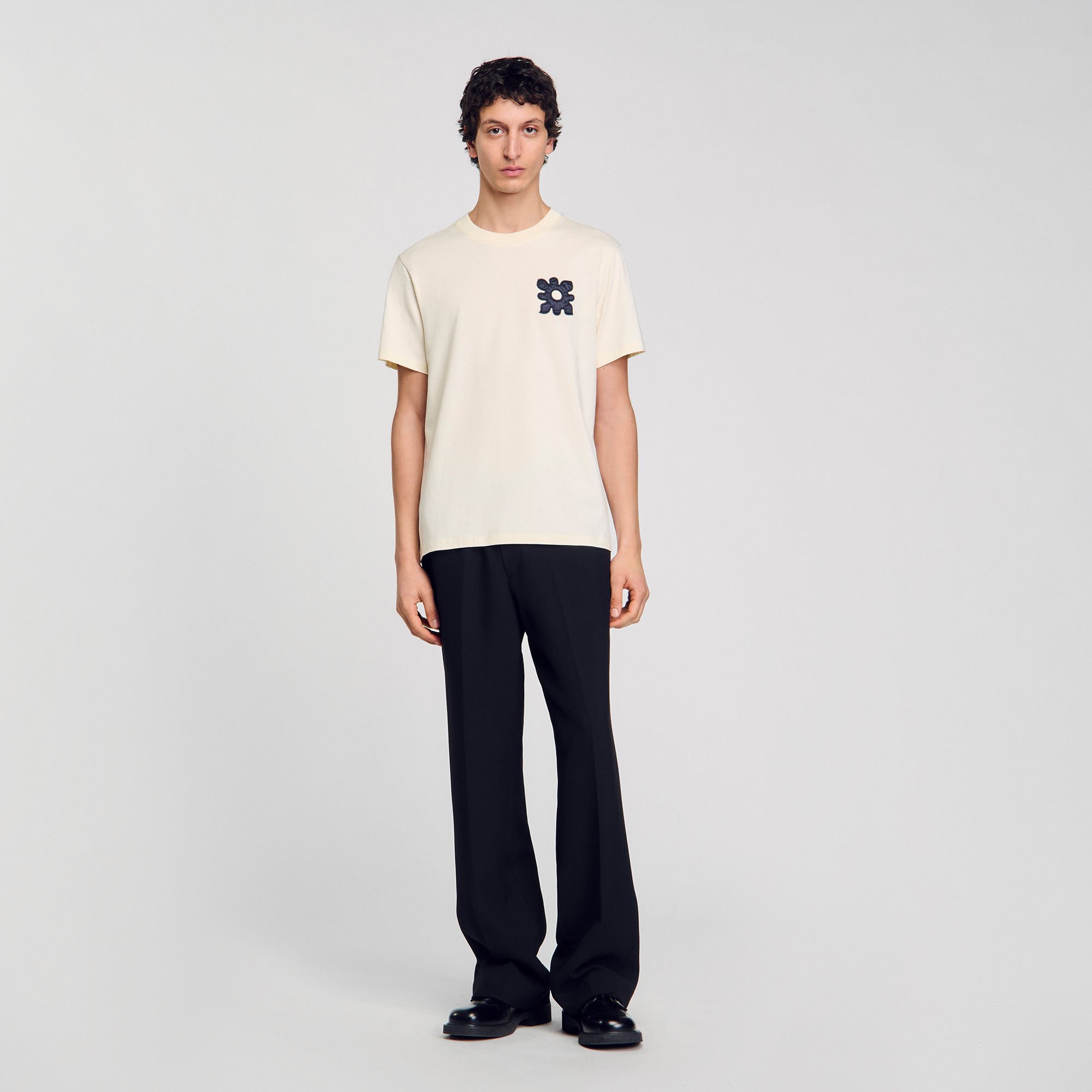 T-shirt with flower detail