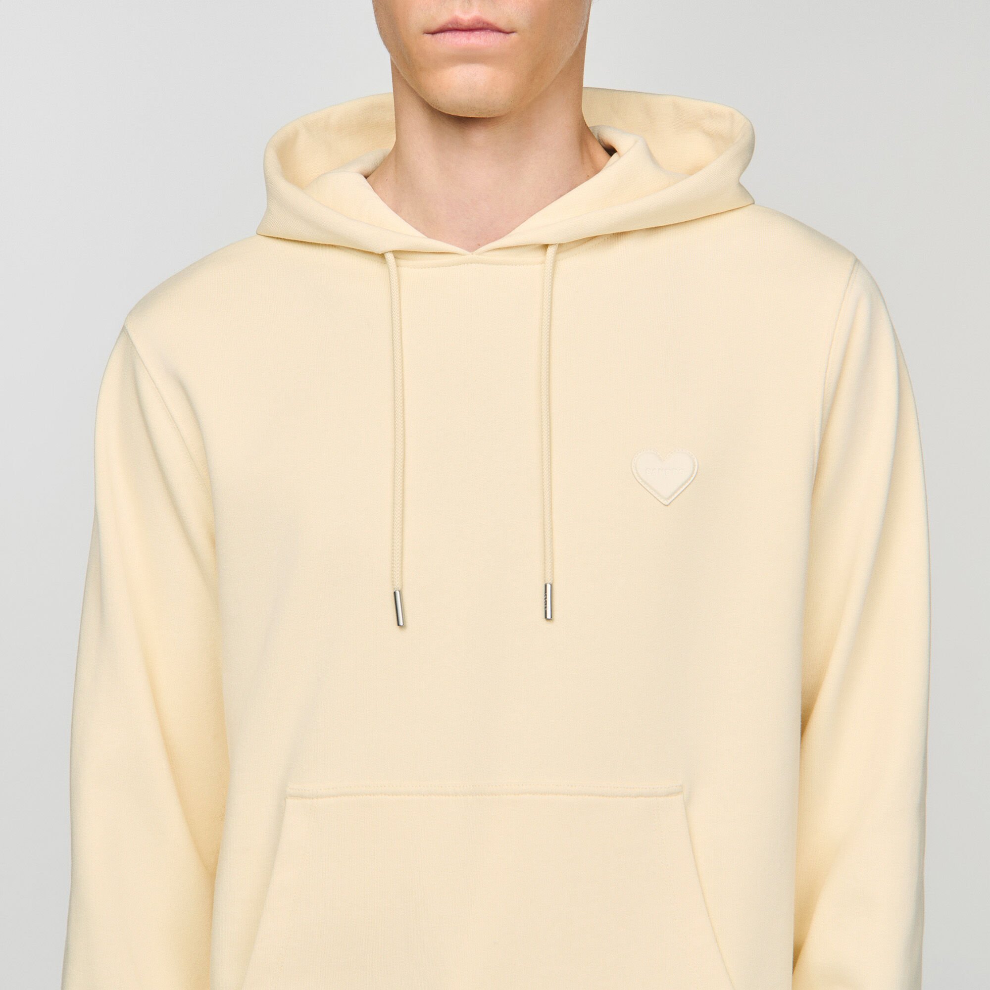 Heart patch sweatshirt