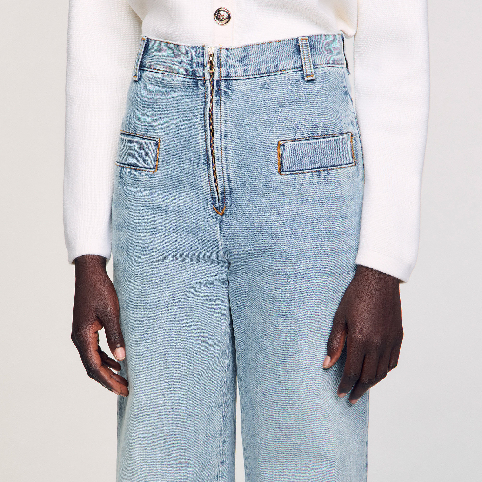 Wide-leg jeans