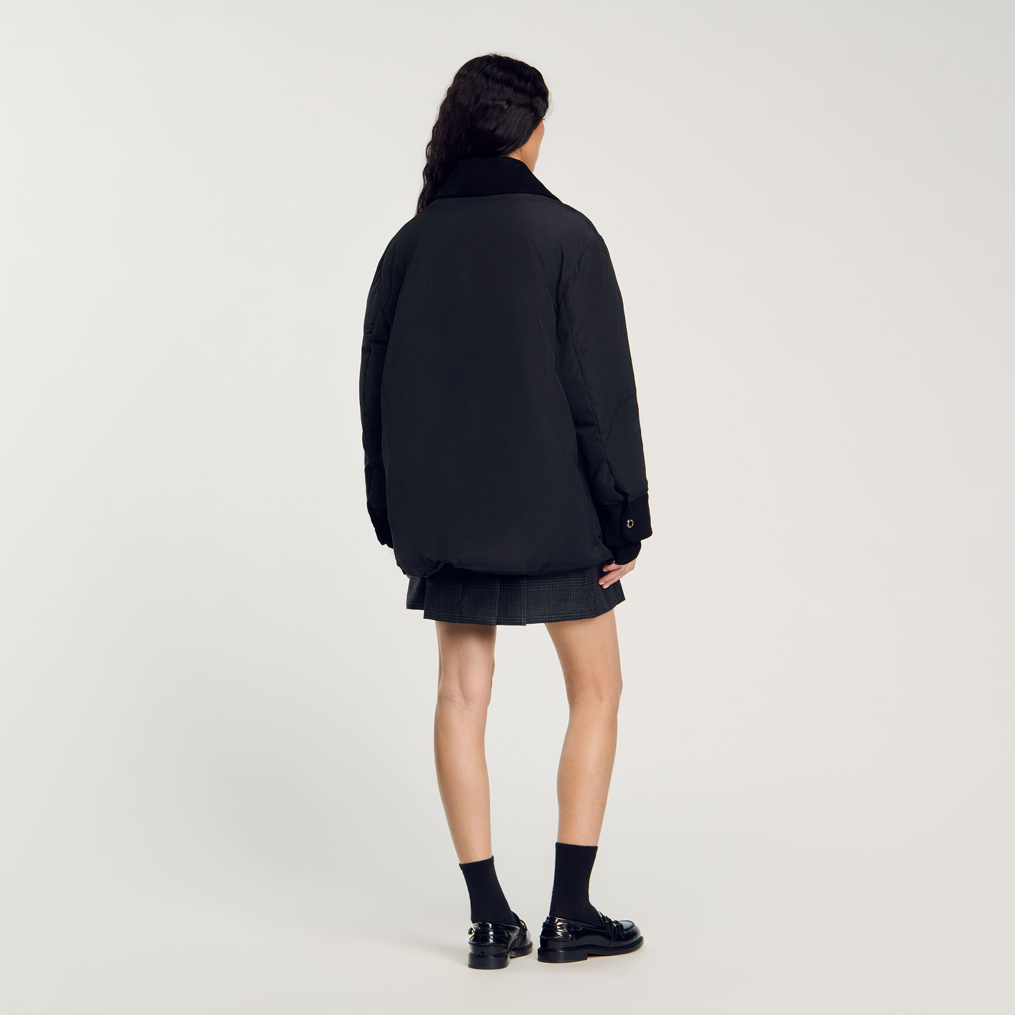 Short puffer jacket