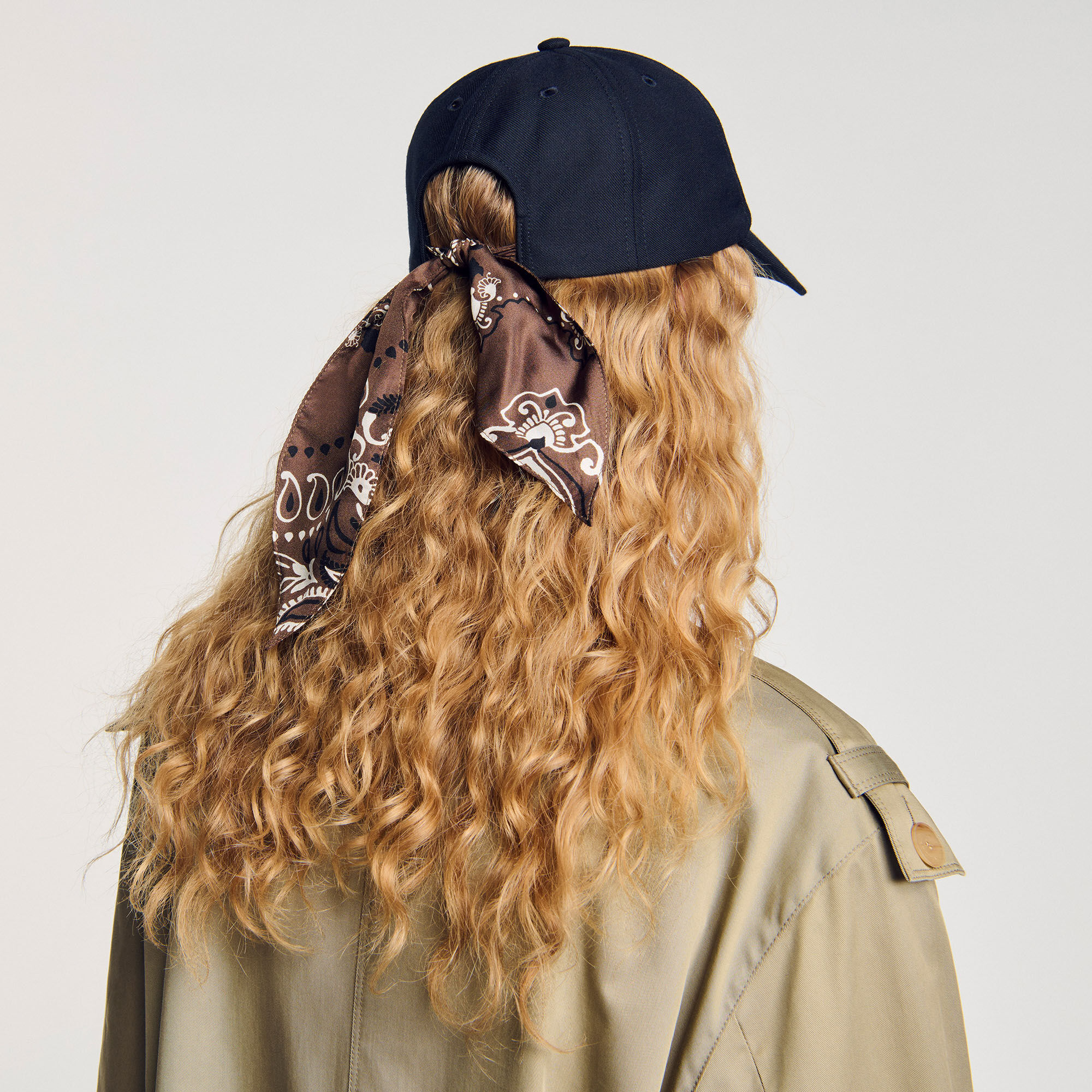 Cap with tied scarf blue For Women | Sandro Paris