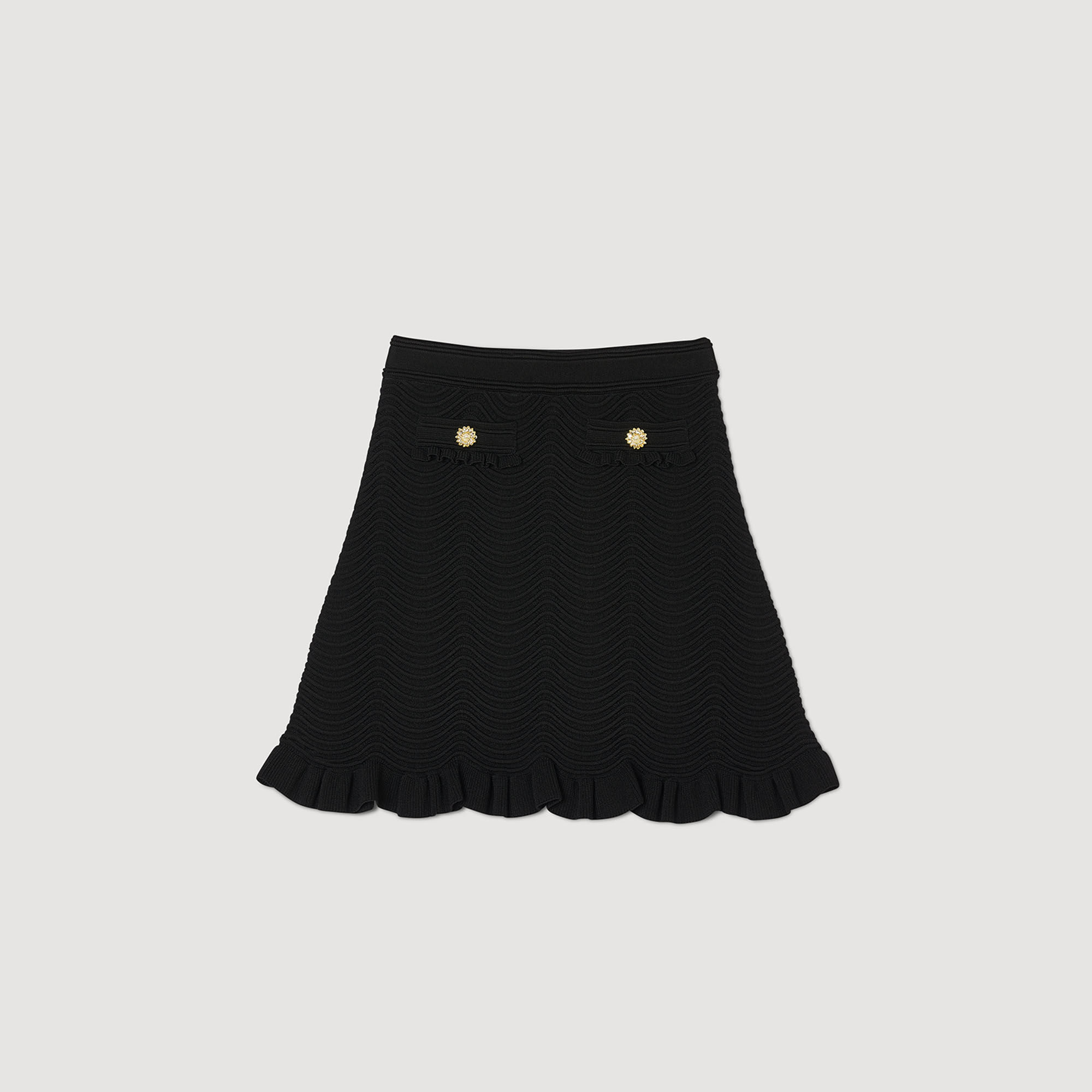 Short knitted skirt