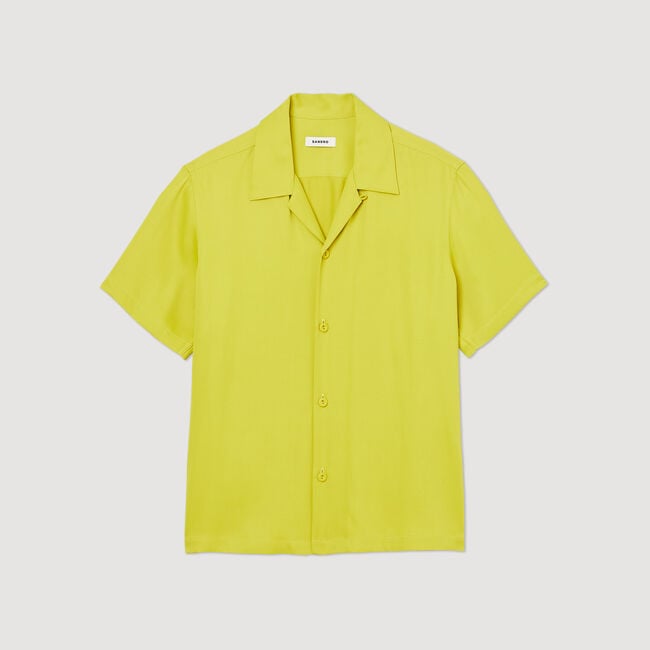 Short-sleeved shirt