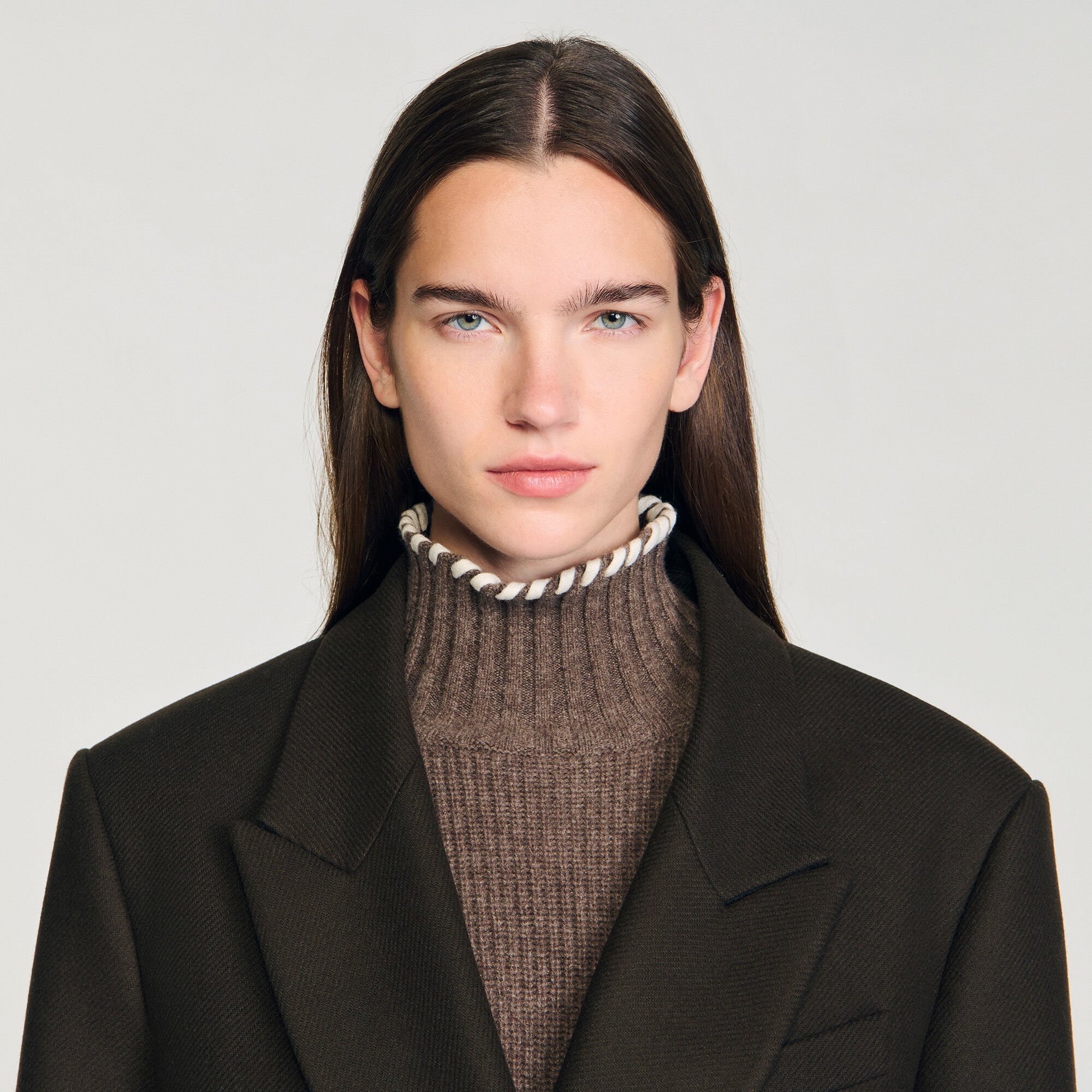 Straight coat