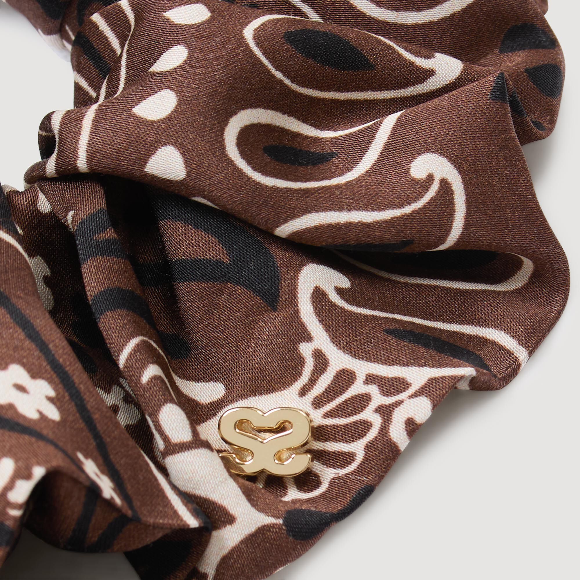 Bandana print scrunchie
