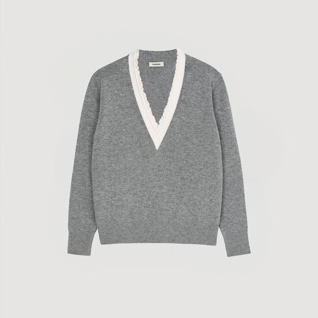 V-neck jumper