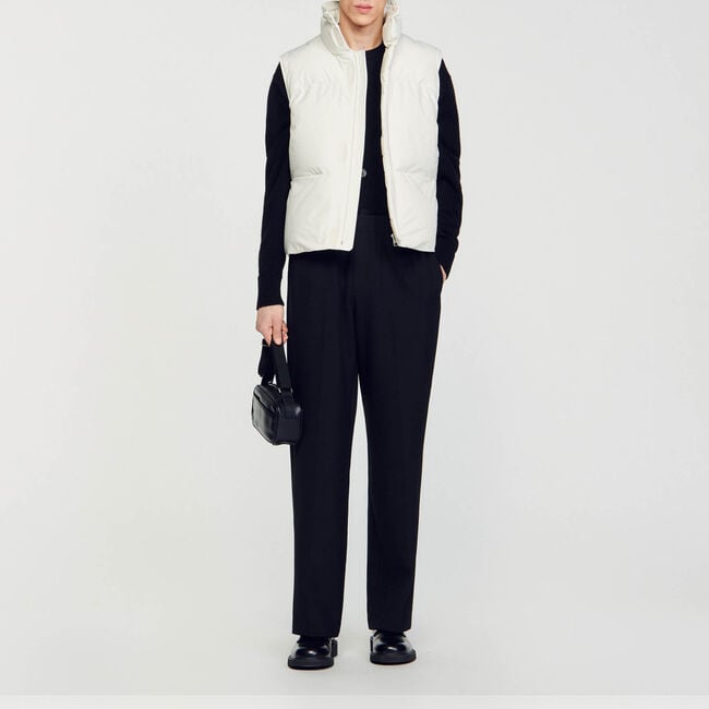 Sleeveless puffer jacket