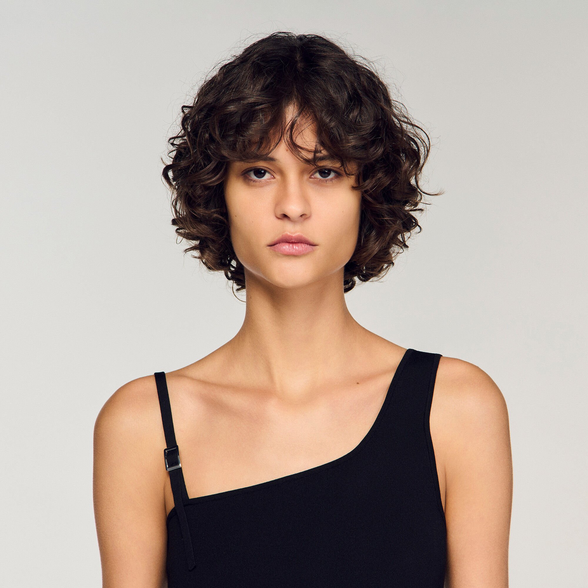 Asymmetric knit jumper