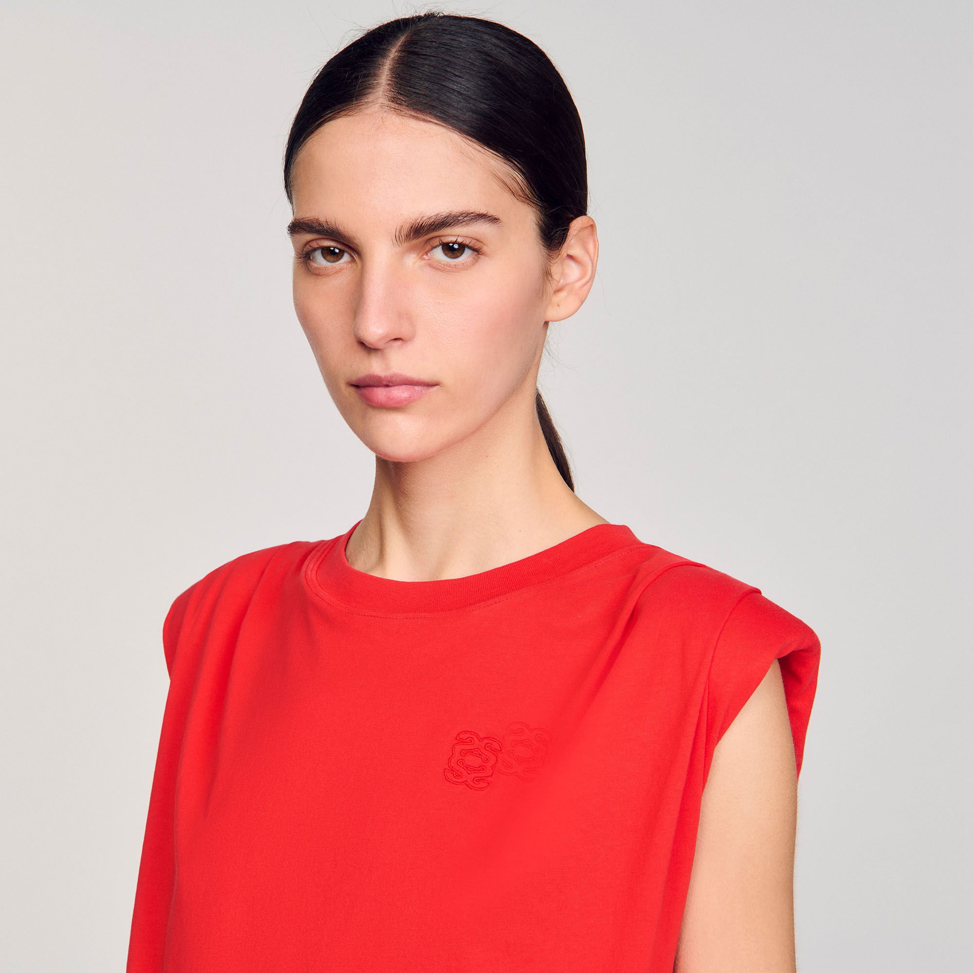 フランス発 Sandro セレカジ ショート ドレープ Tシャツ★レッド Short draped T-shirt red For Women | Sandro Paris
