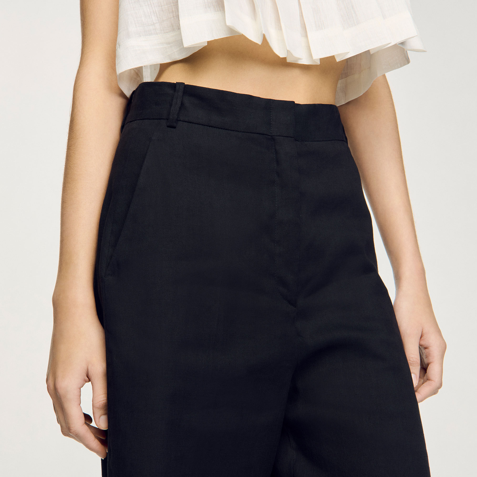Linen-blend Bermuda shorts