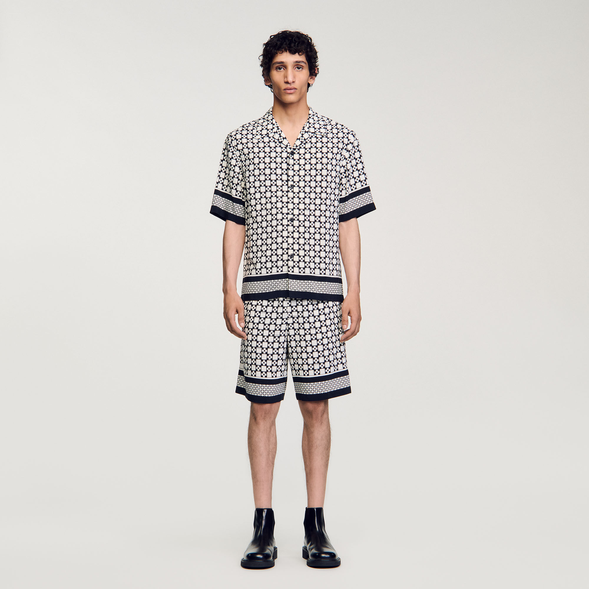 Short sandro homme outlet