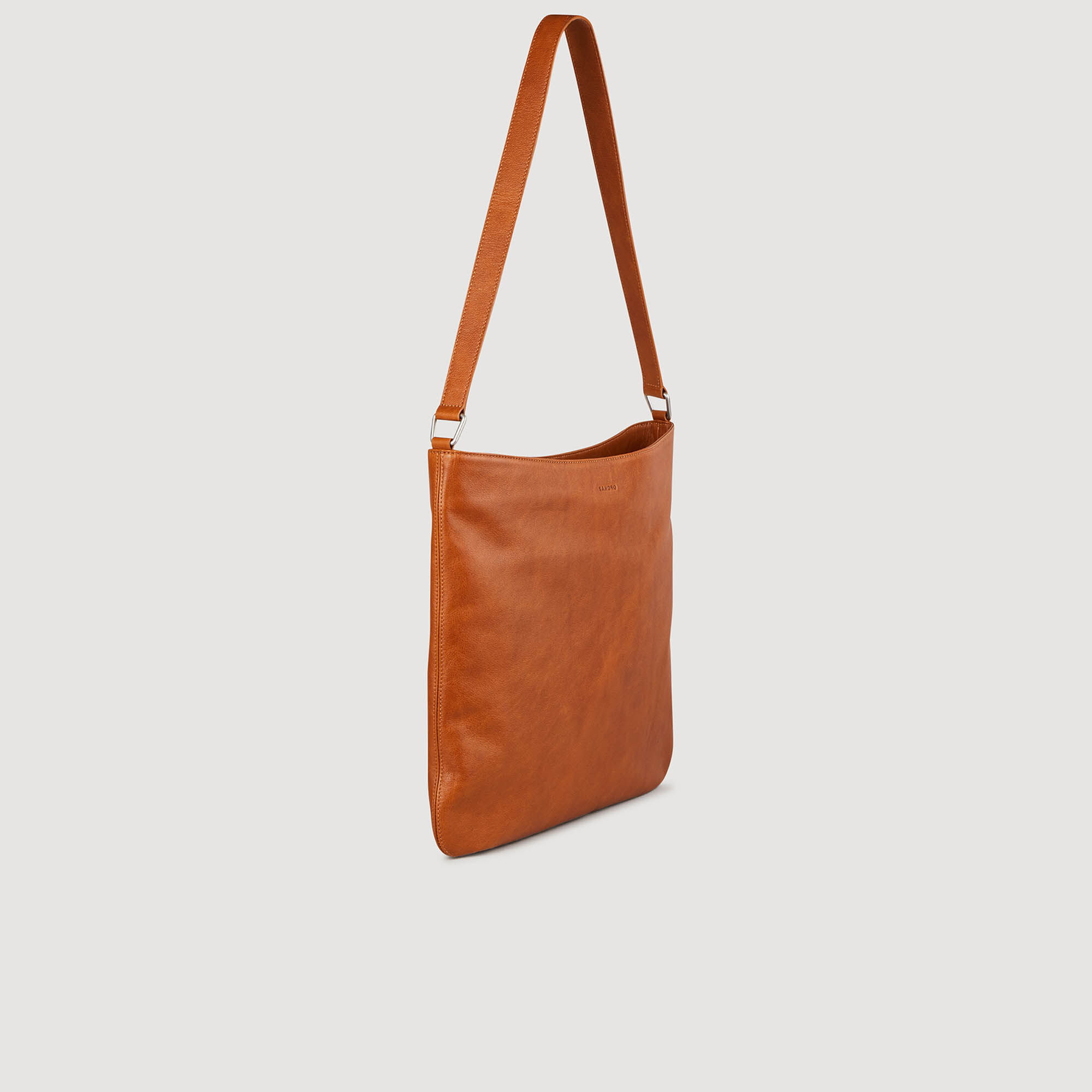 Grained leather shoulder bag