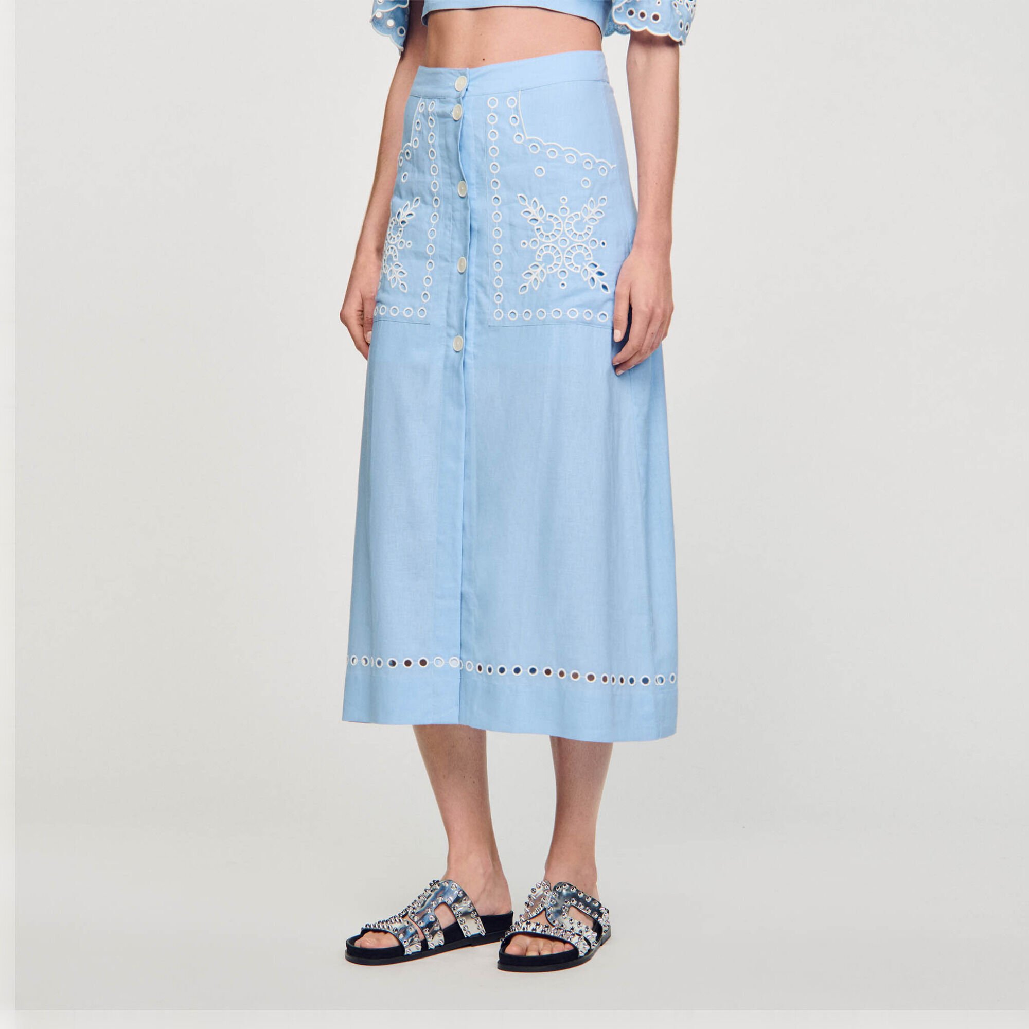 Embroidered maxi skirt