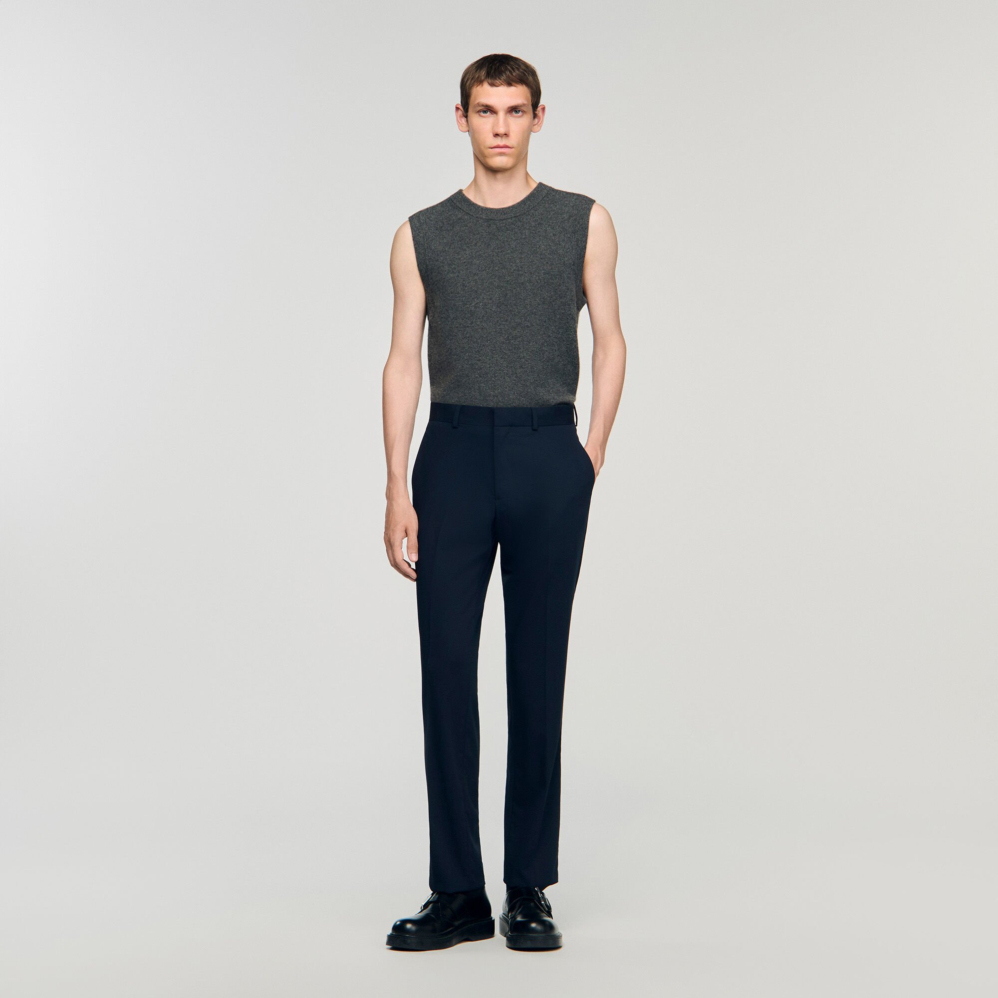 Wide-leg suit trousers