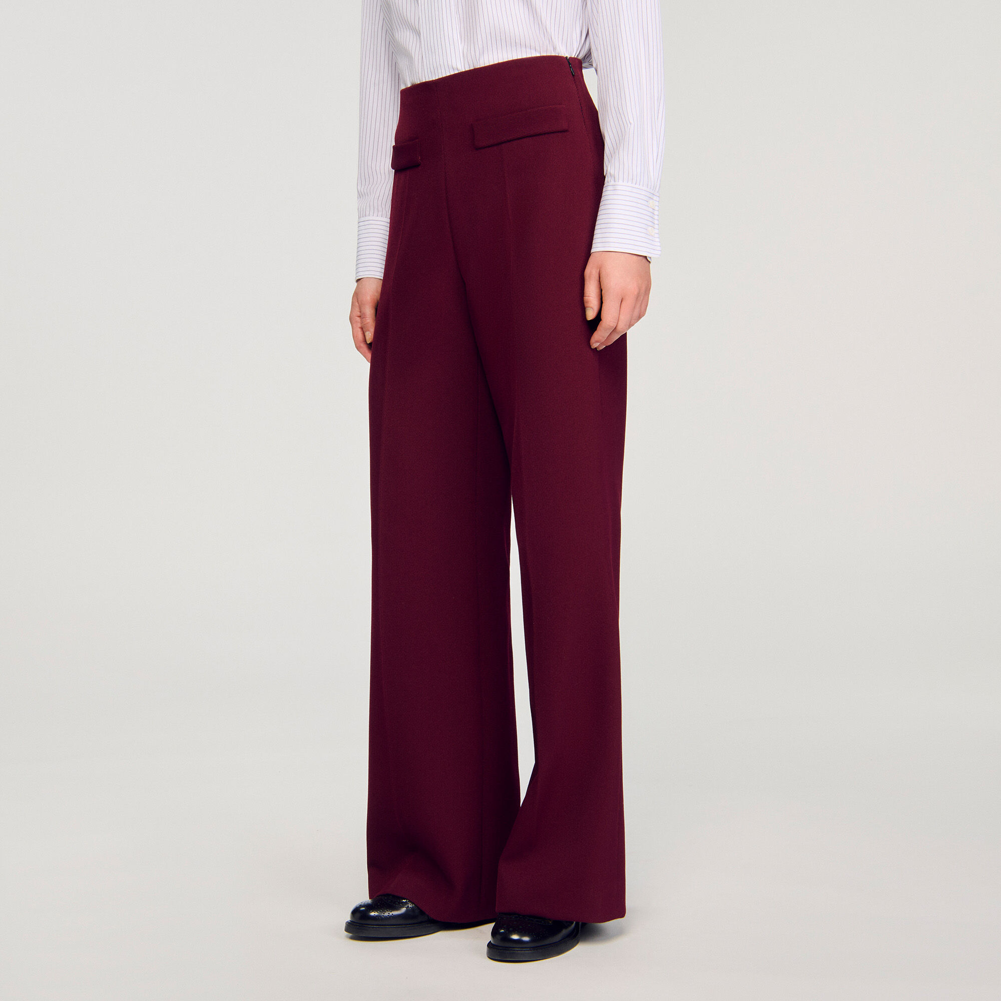 Wide-leg trousers