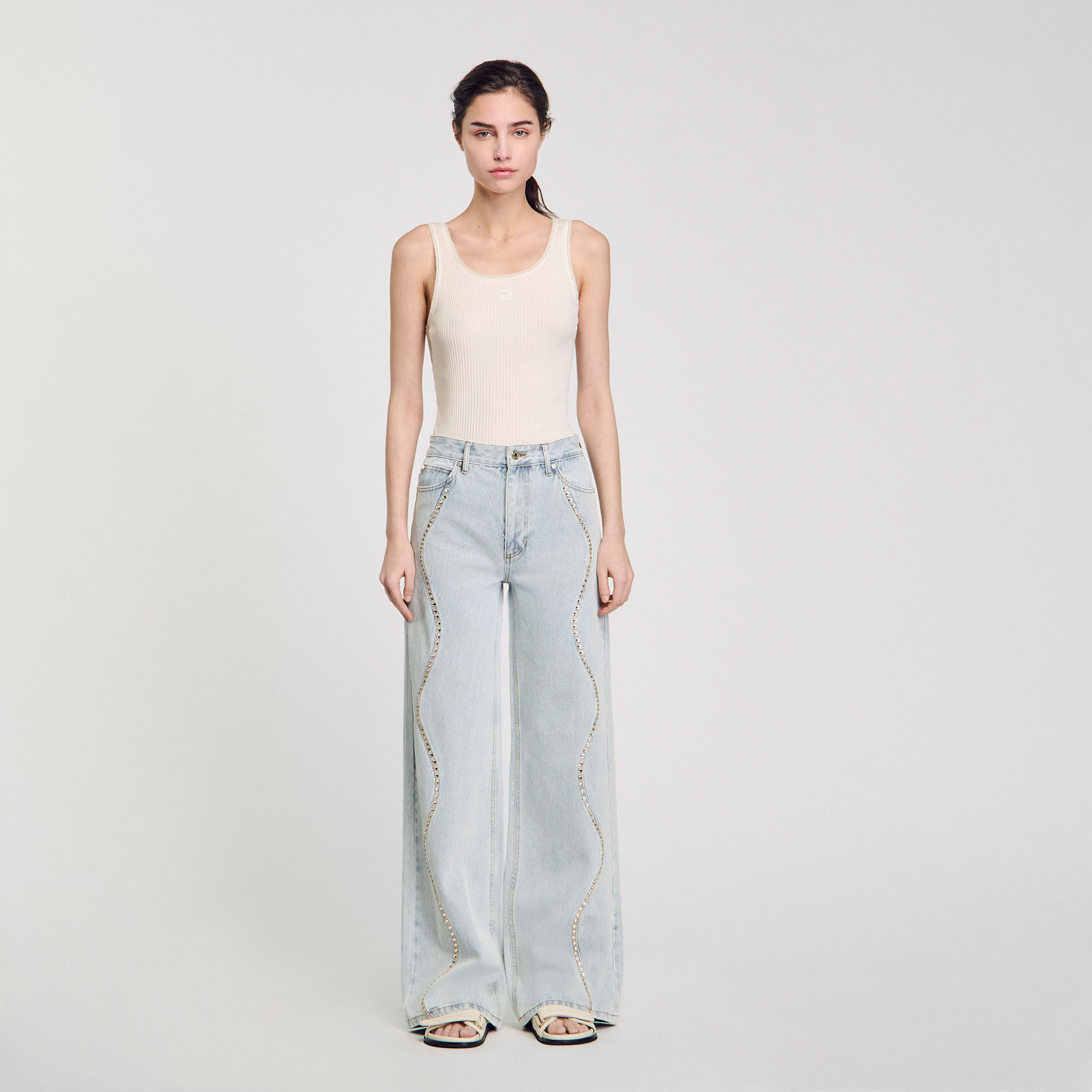 Jeans with rhinestone stripes