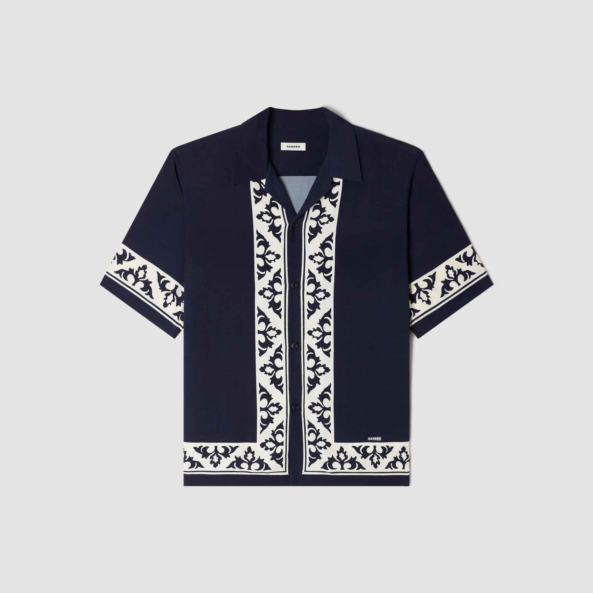 Contrast print loose-fit shirt