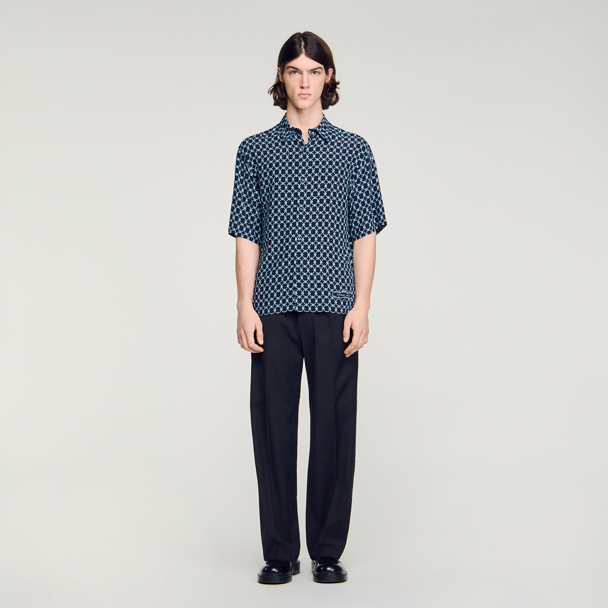 Link print loose-fit shirt