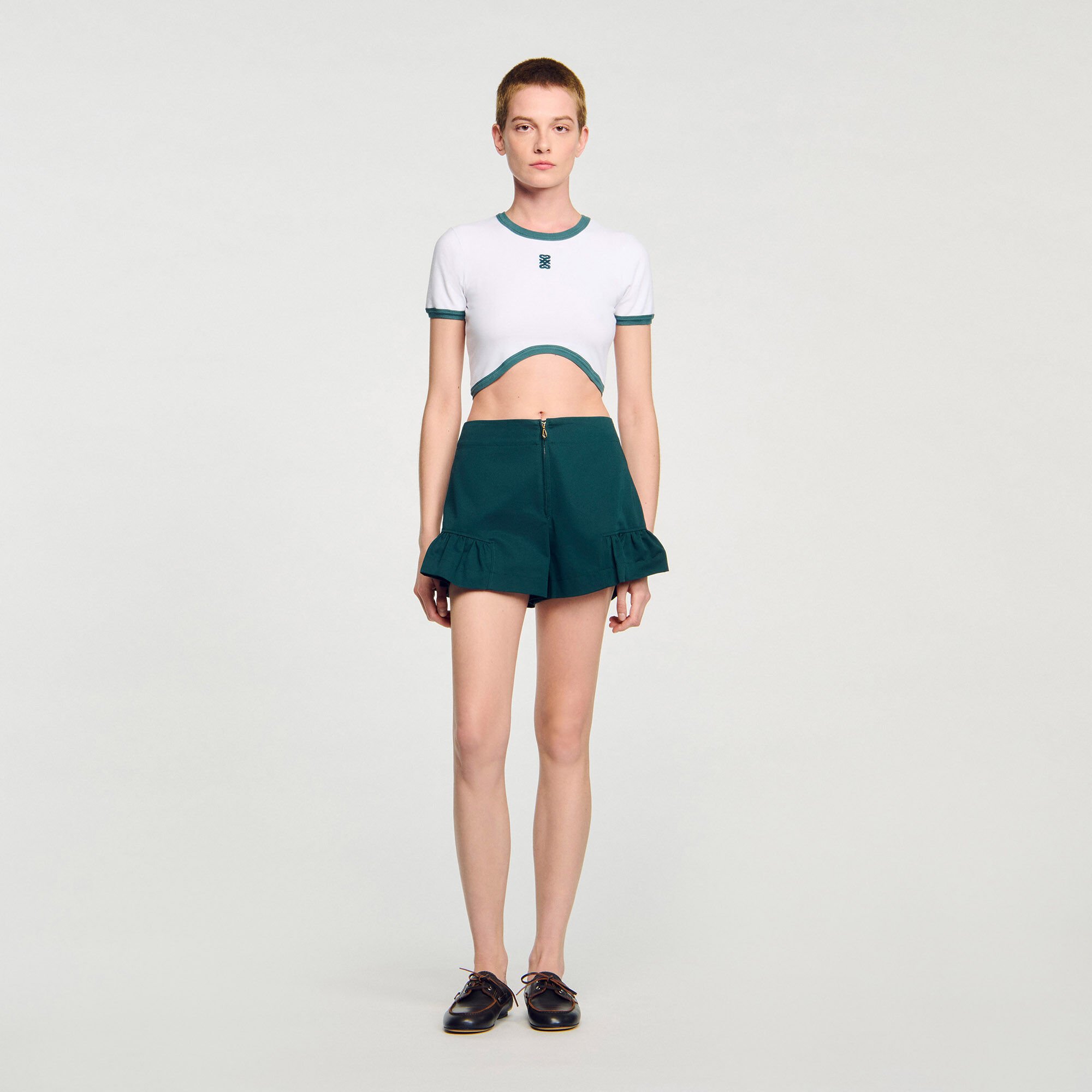 Two-tone cropped T-shirt