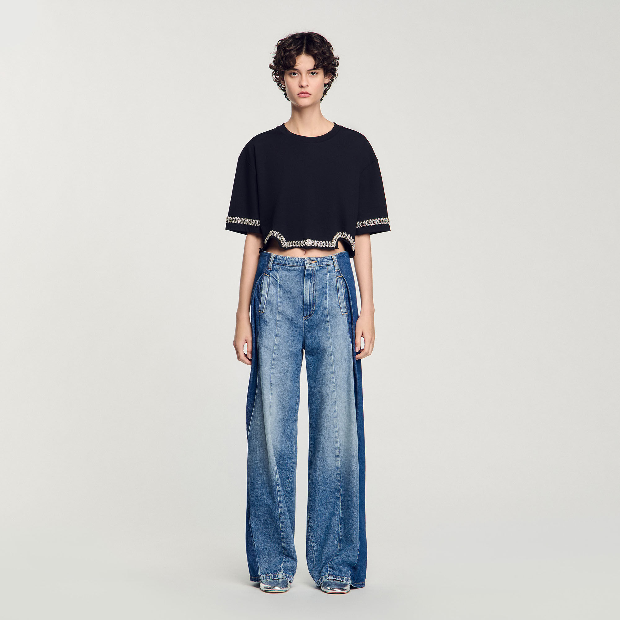 Rhinestone cropped T-shirt