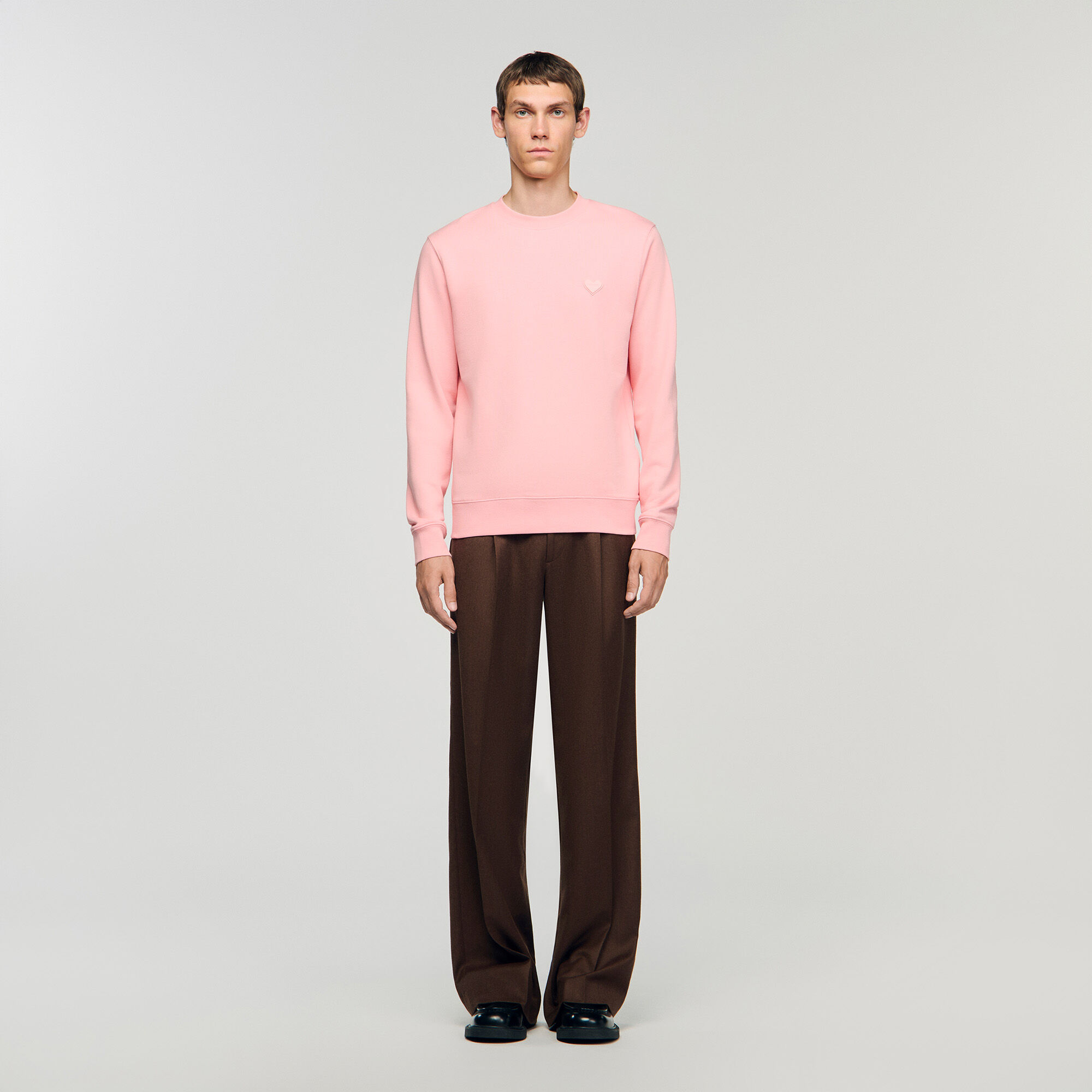 Heart patch sweatshirt