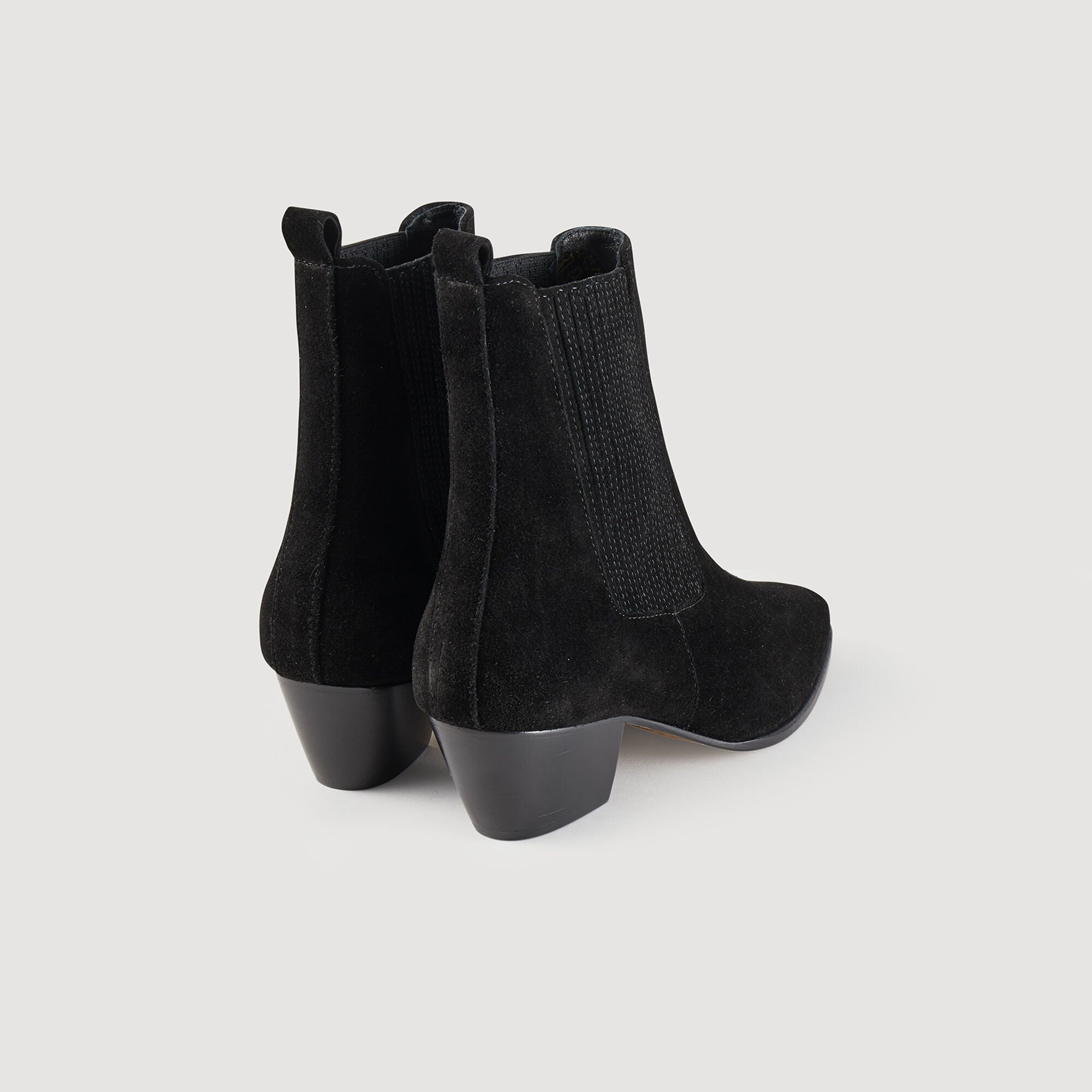 Leather ankle boots with elastic