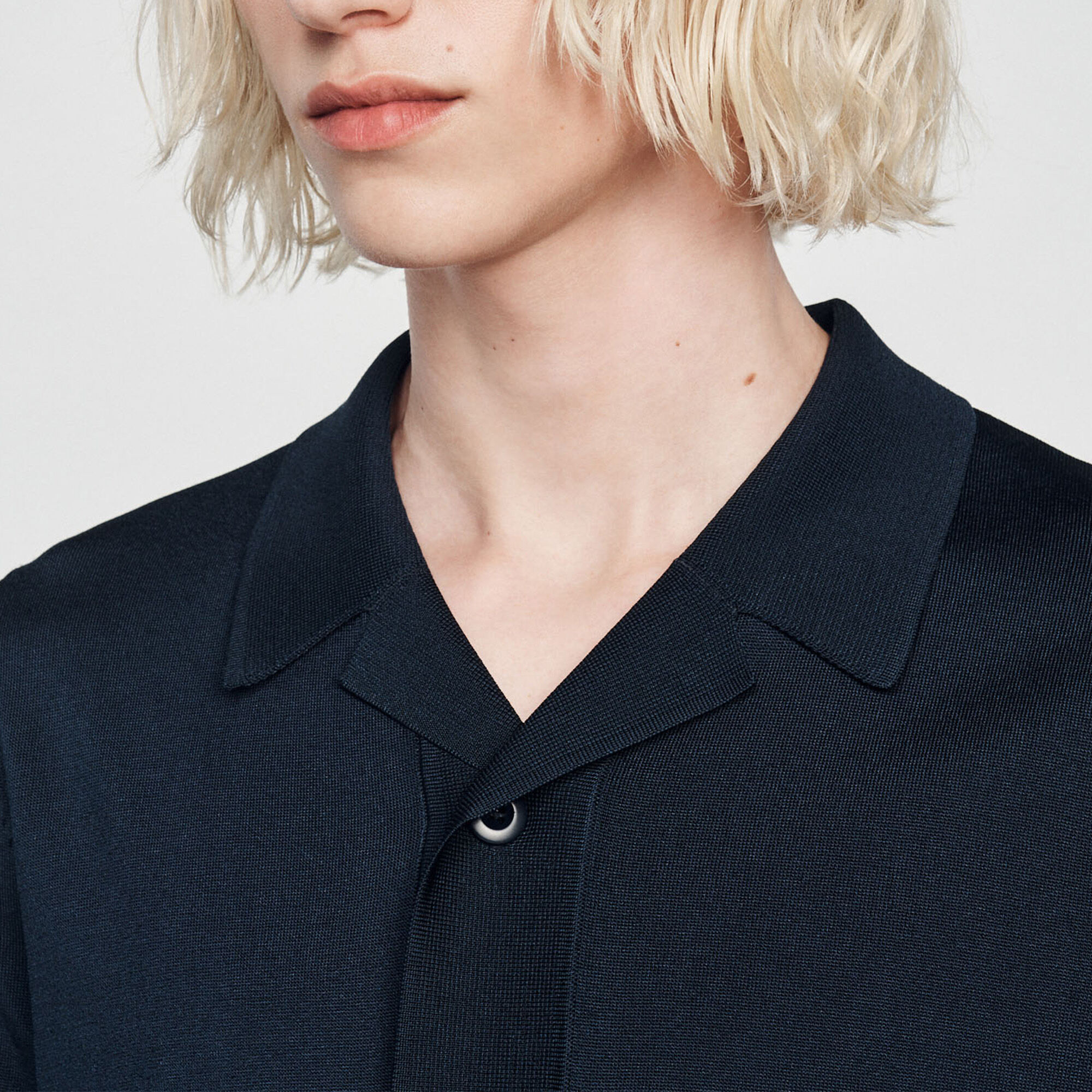 Short-sleeved shirt