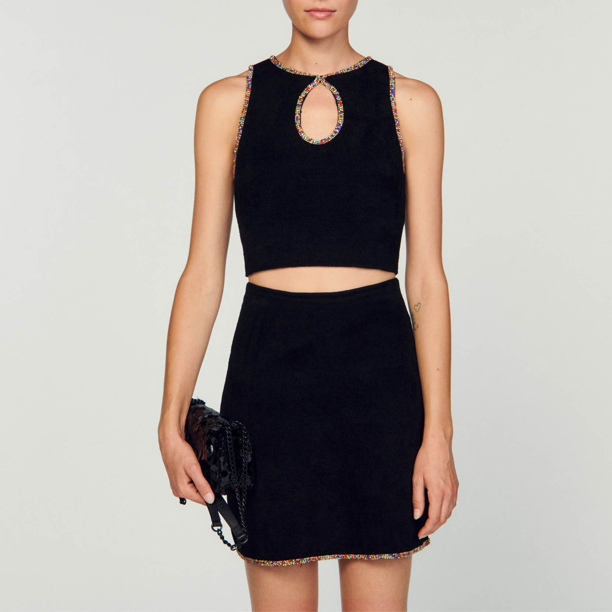 Short velvet knit jumper