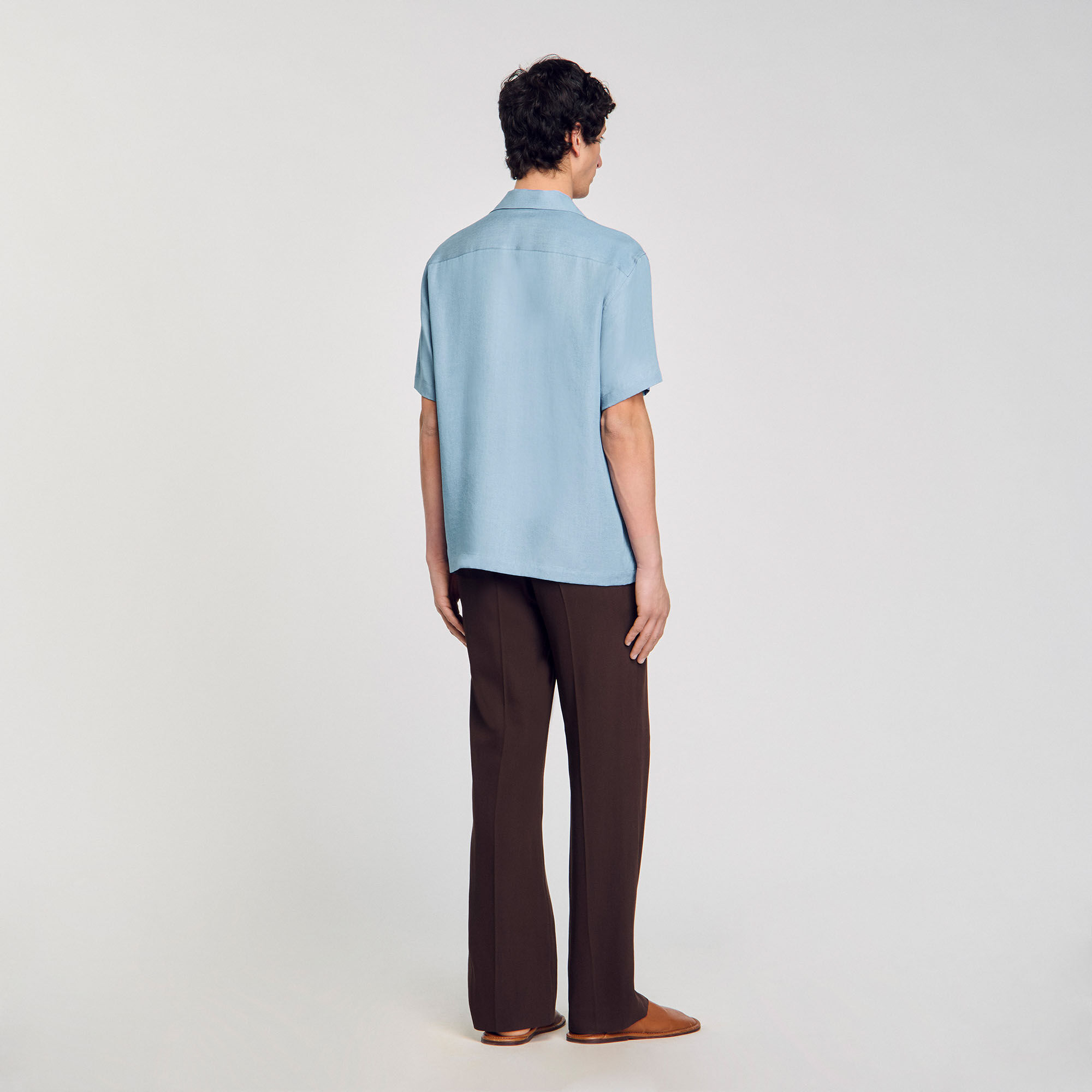 Short-sleeved shirt