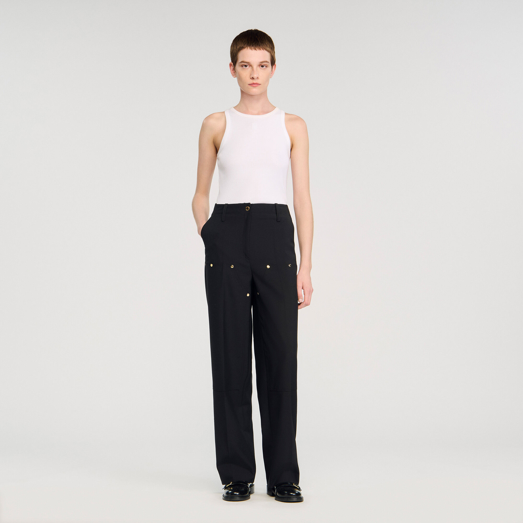 ★パリ発 sandro★ 花 クロシェ パール ショート スカート 黒 ☆パリ発 sandro☆ 花 クロシェ パール ショート スカート 黒