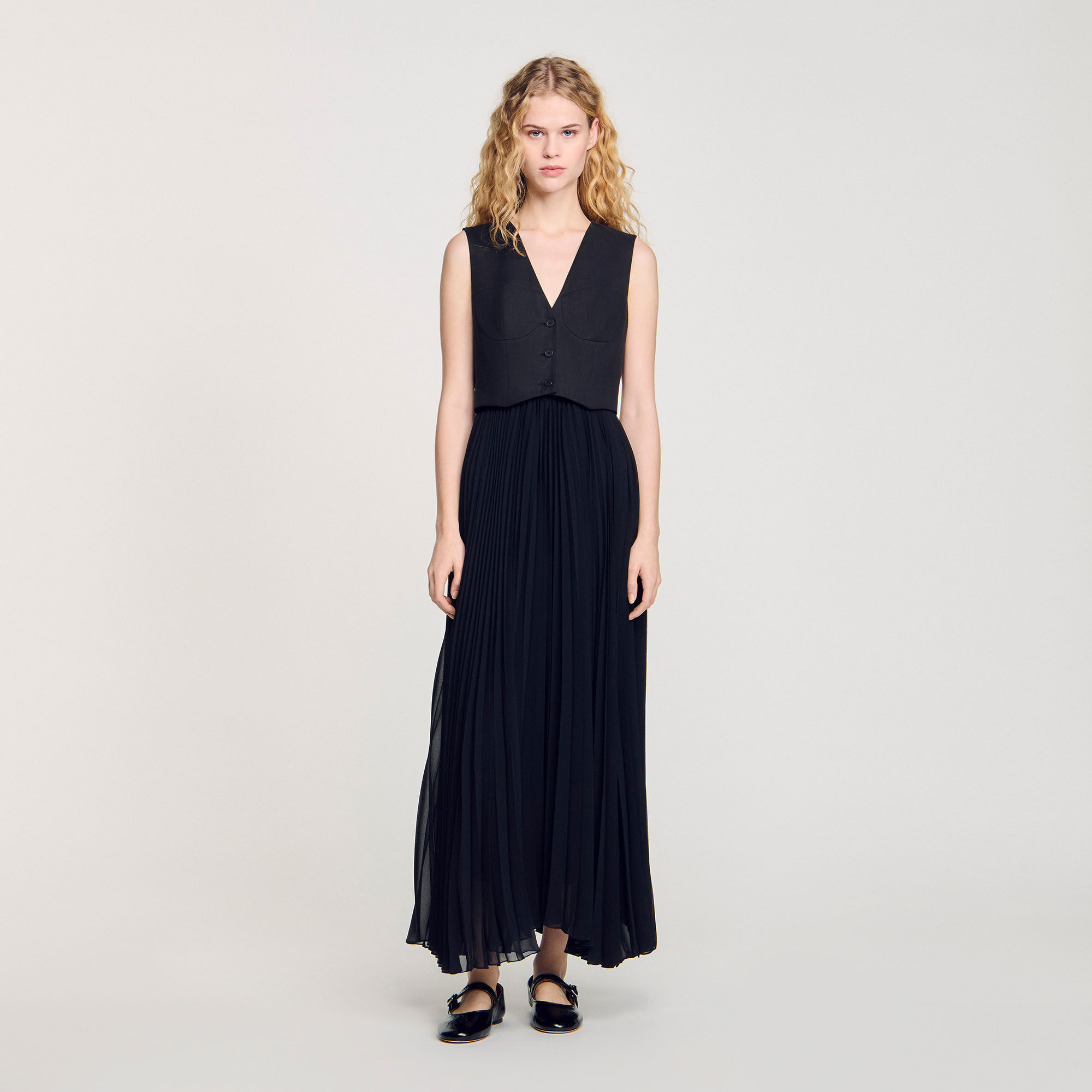 【海外限定】Sandroワンピース☆V-Neck Pleated-Skirt Woven Max Long pleated denim skirt black / gray For Women | Sandro Paris