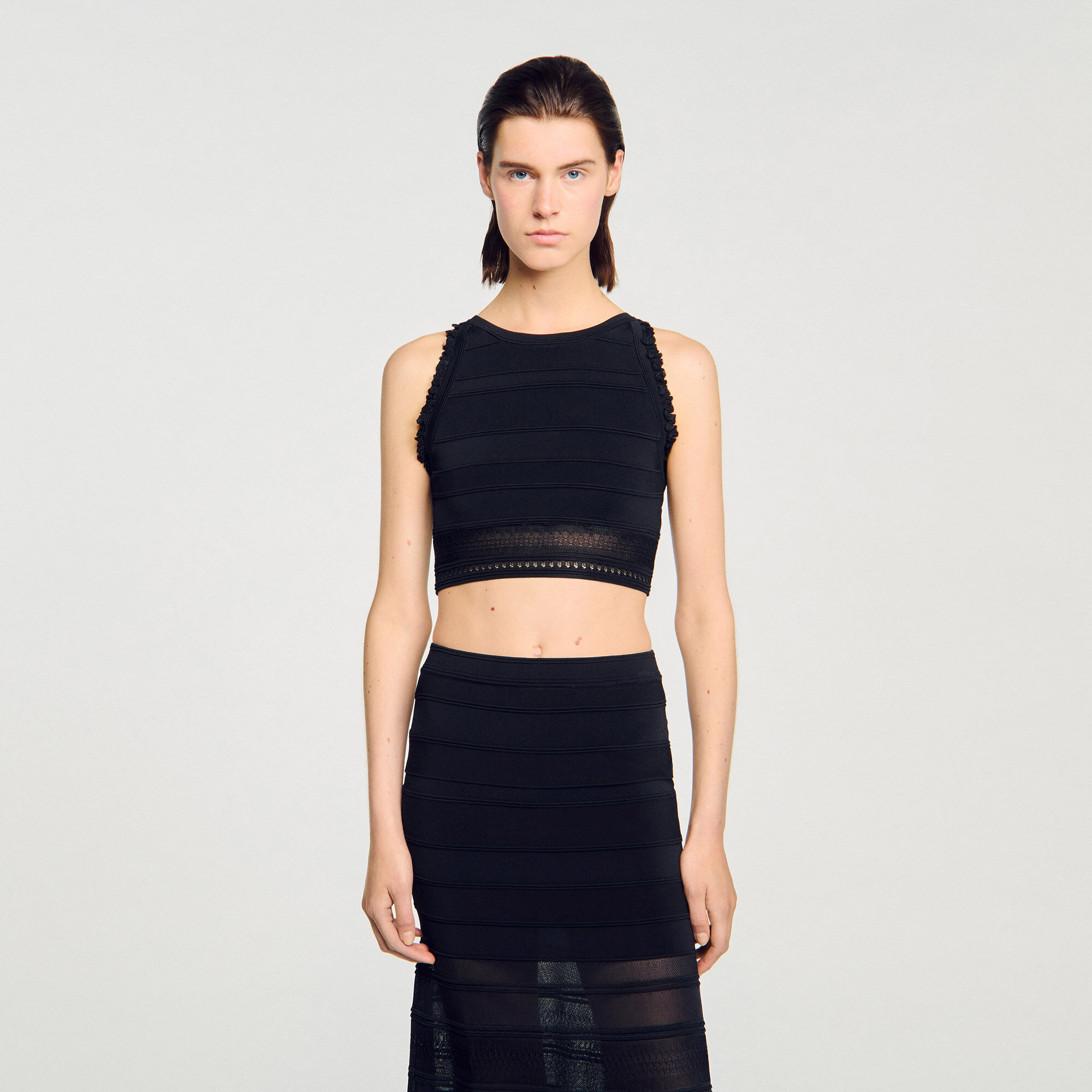 Sleeveless jumper