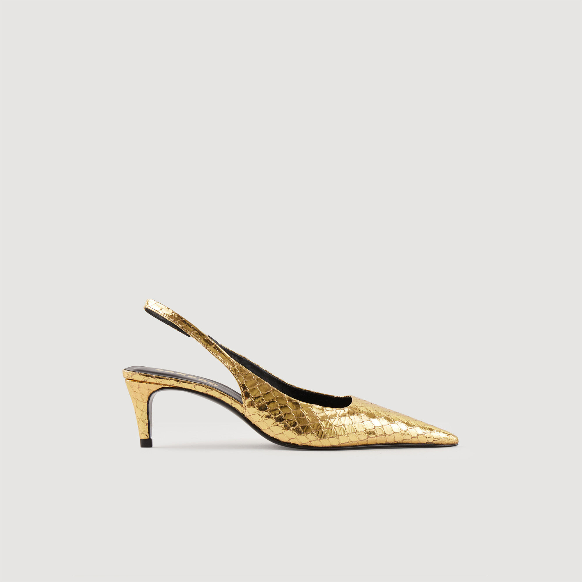 Gold slingback pumps hot sale
