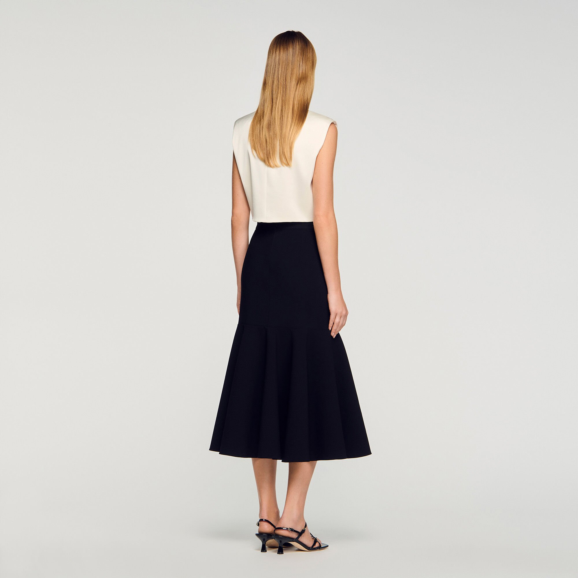 Long ruffled skirt